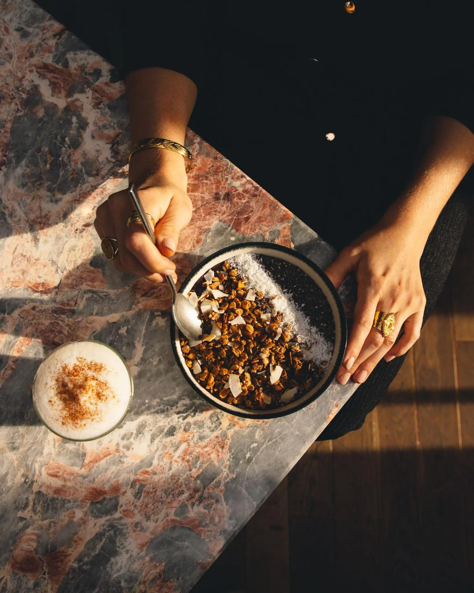 Food and drinks in Kai 36 - Hotel zwischen Fels und Fluss