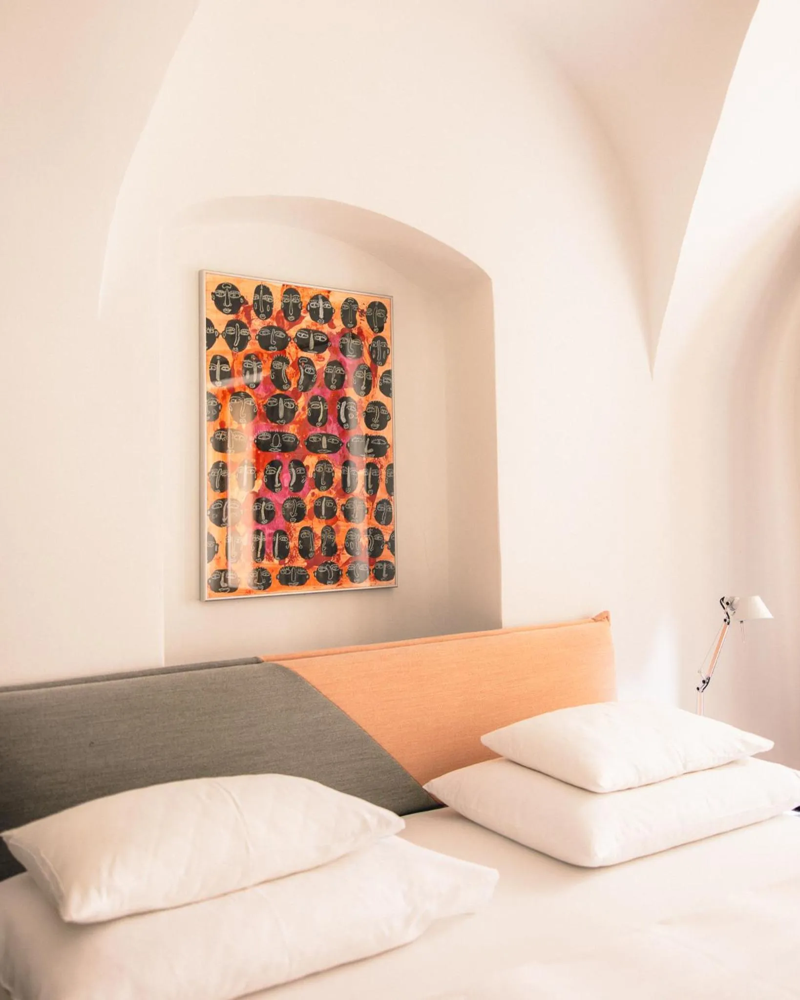 Bed in Kai 36 - Hotel zwischen Fels und Fluss