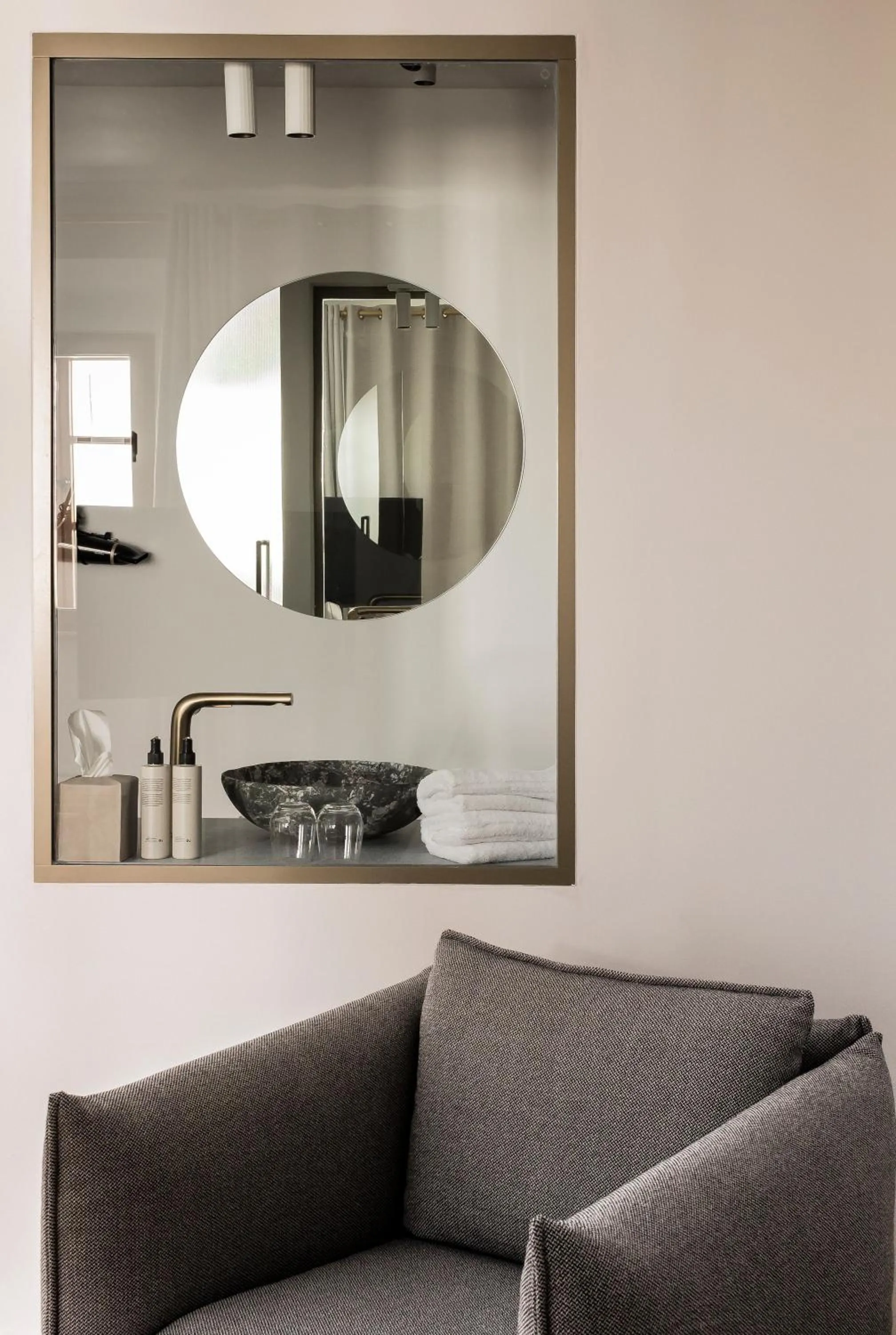 Bathroom in Kai 36 - Hotel zwischen Fels und Fluss