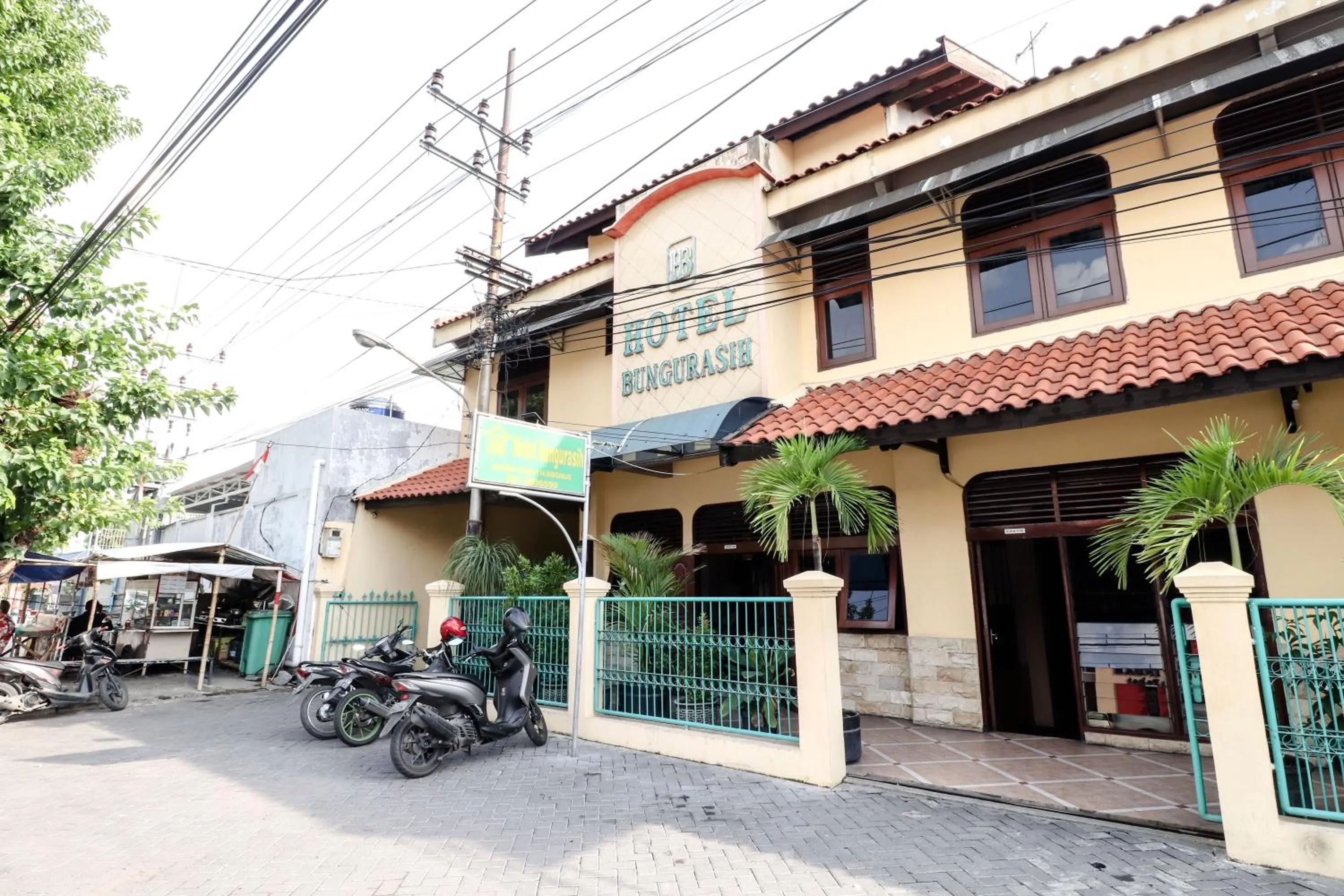 Property building in Hotel Bungurasih Syariah