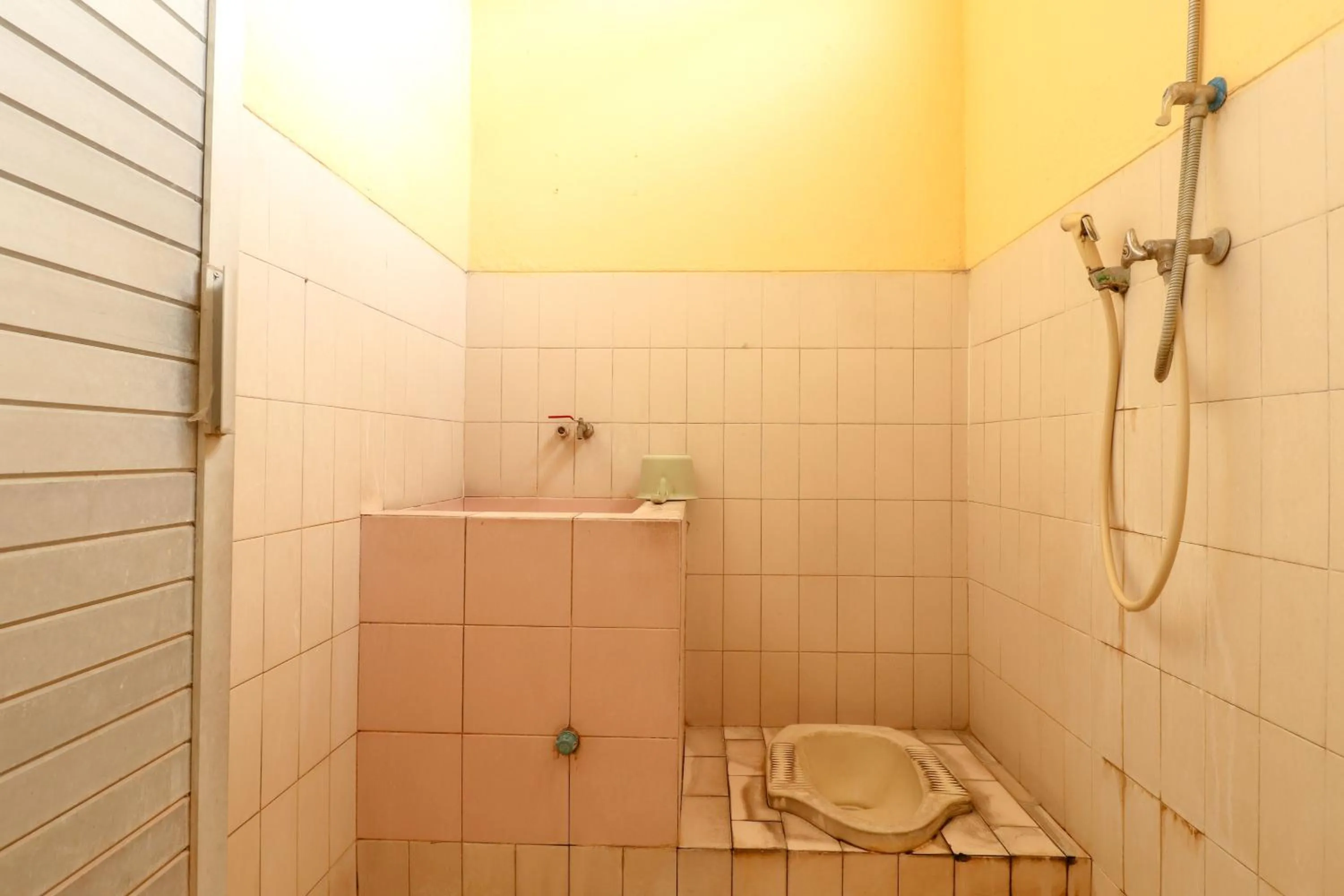 Bathroom in Hotel Bungurasih Syariah