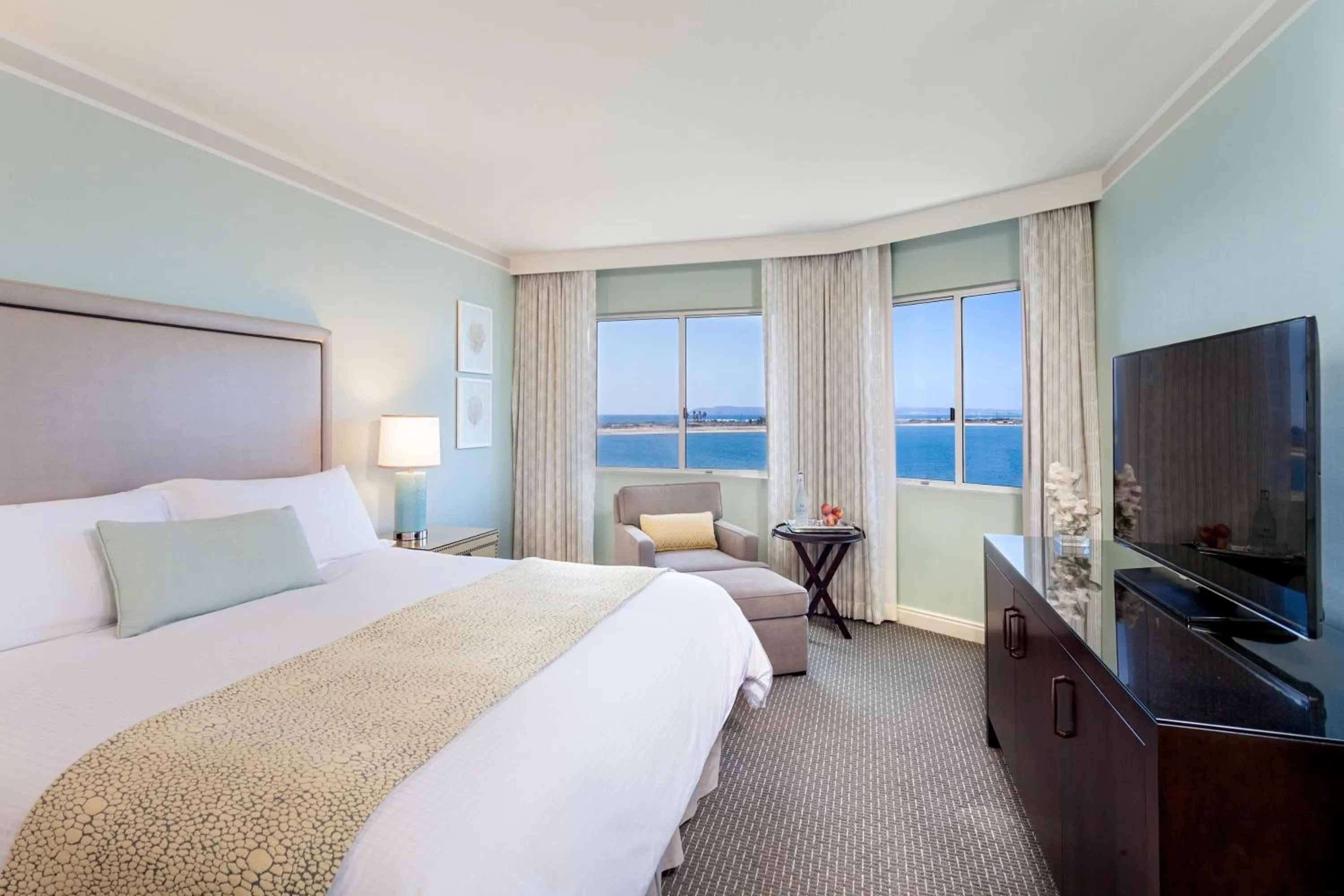 Bedroom, Bed in Loews Coronado Bay Resort
