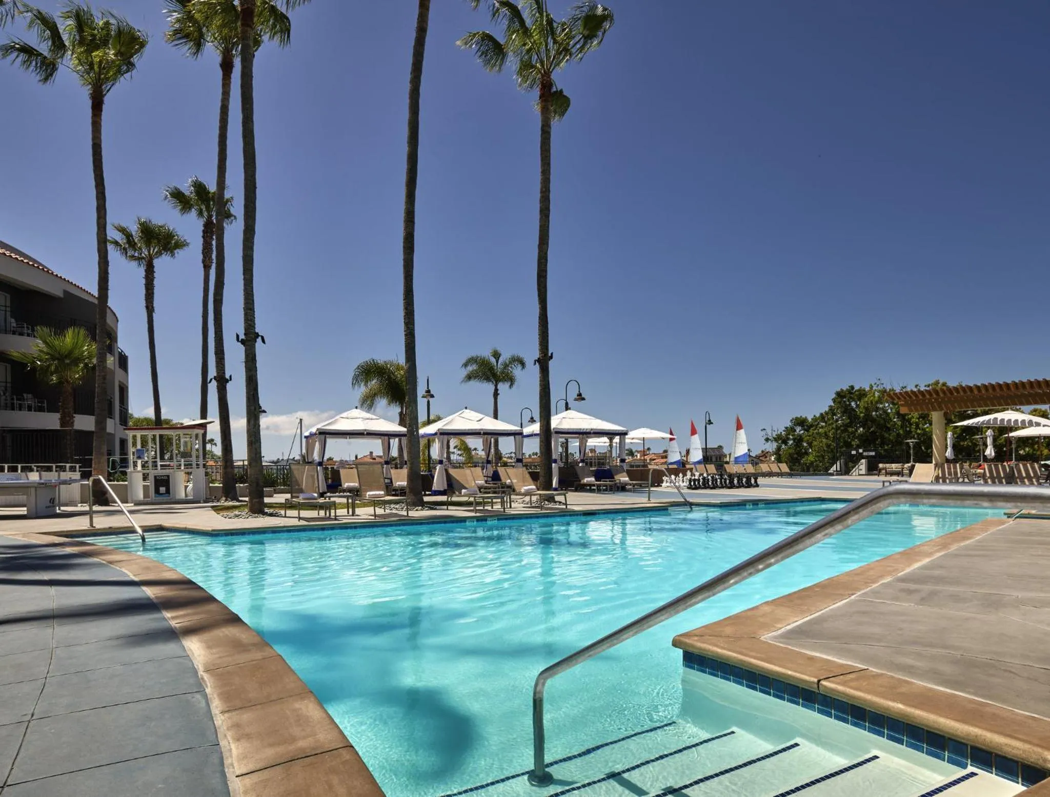 Swimming pool in Loews Coronado Bay Resort