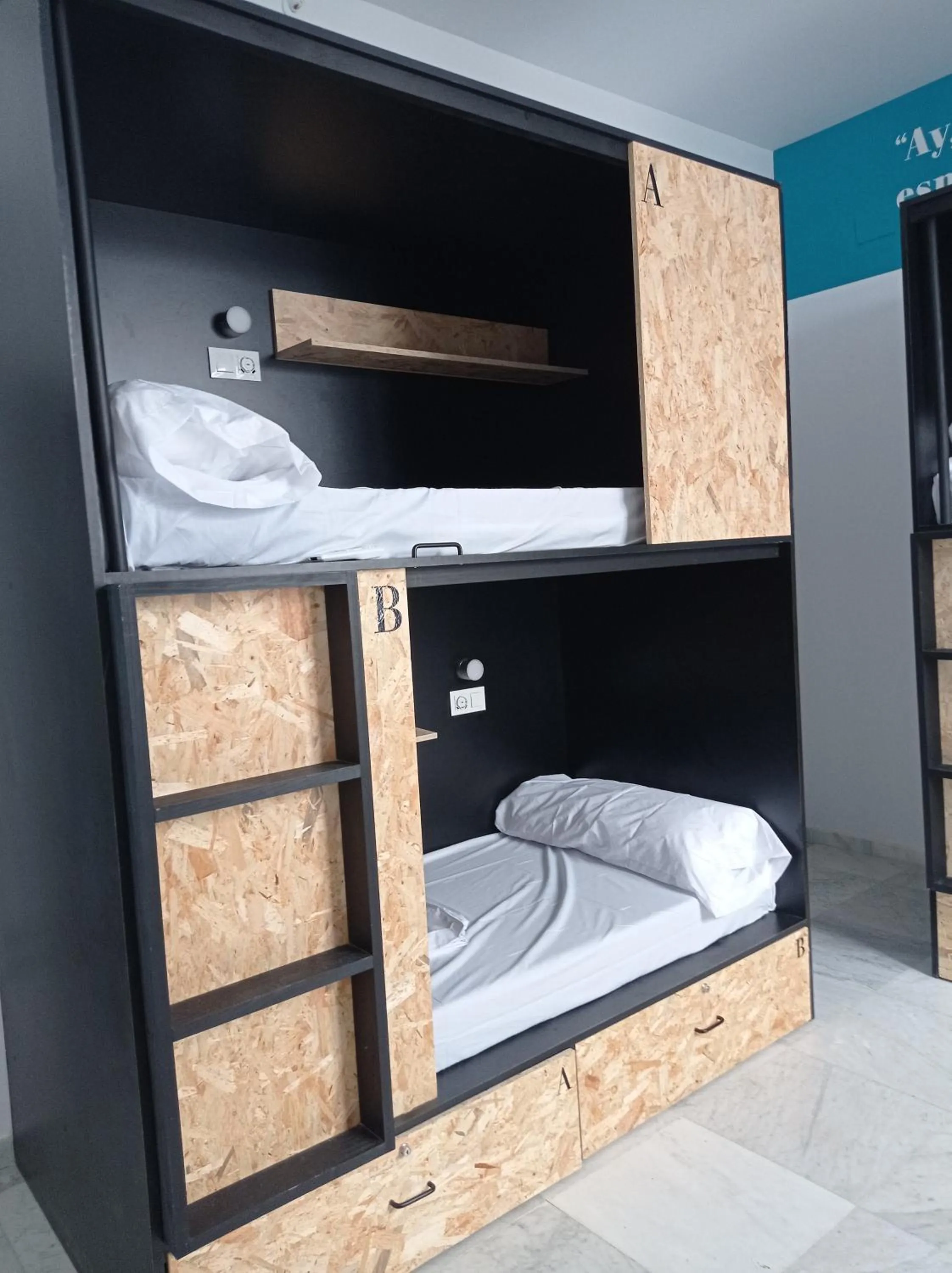 Bed in Planeta Cadiz Hostel