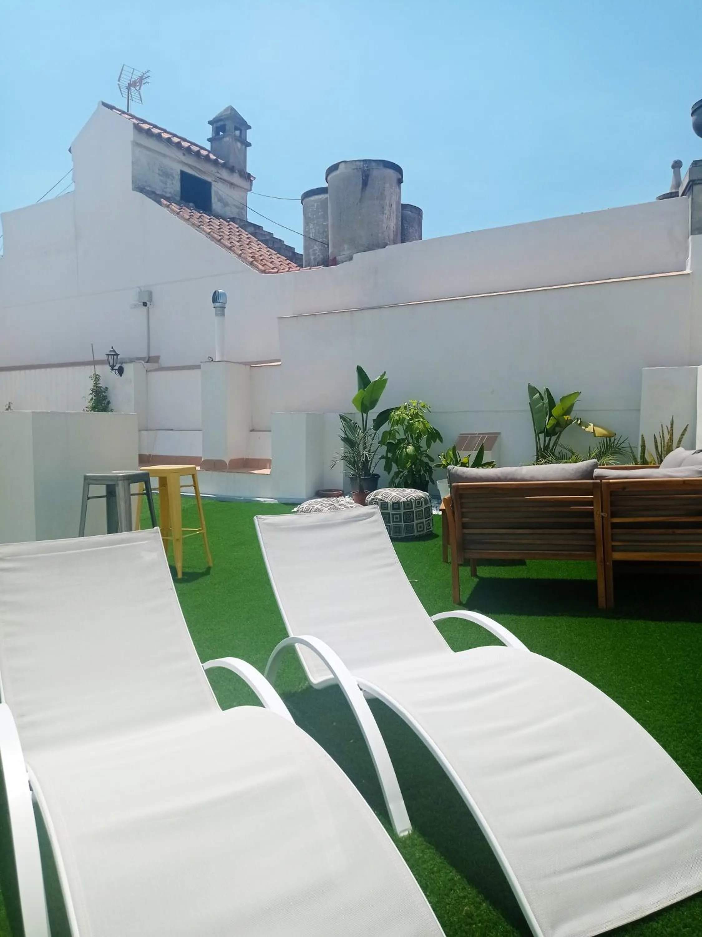 Balcony/Terrace in Planeta Cadiz Hostel