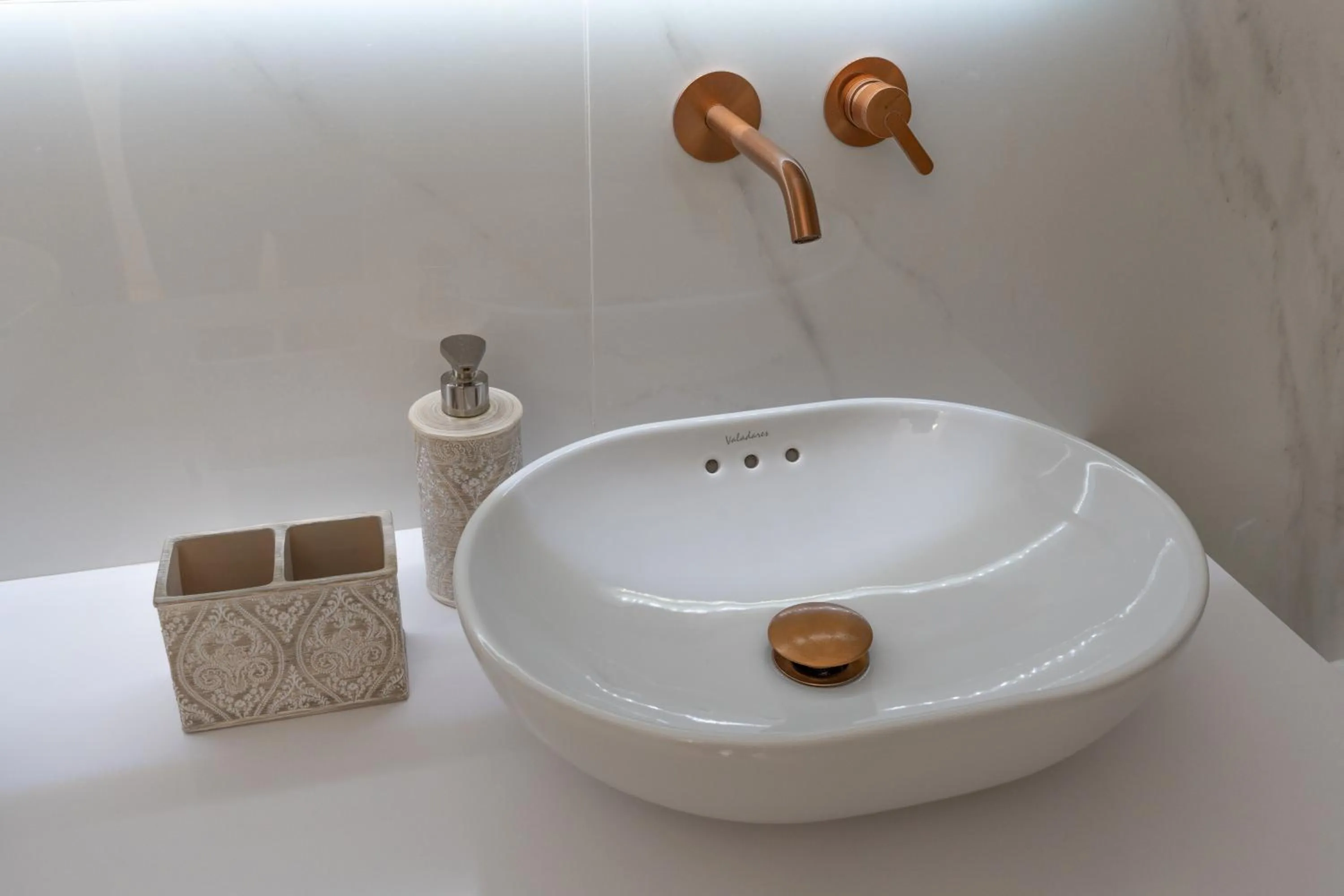 Bathroom in The Convo Porto Hotel & Apartment