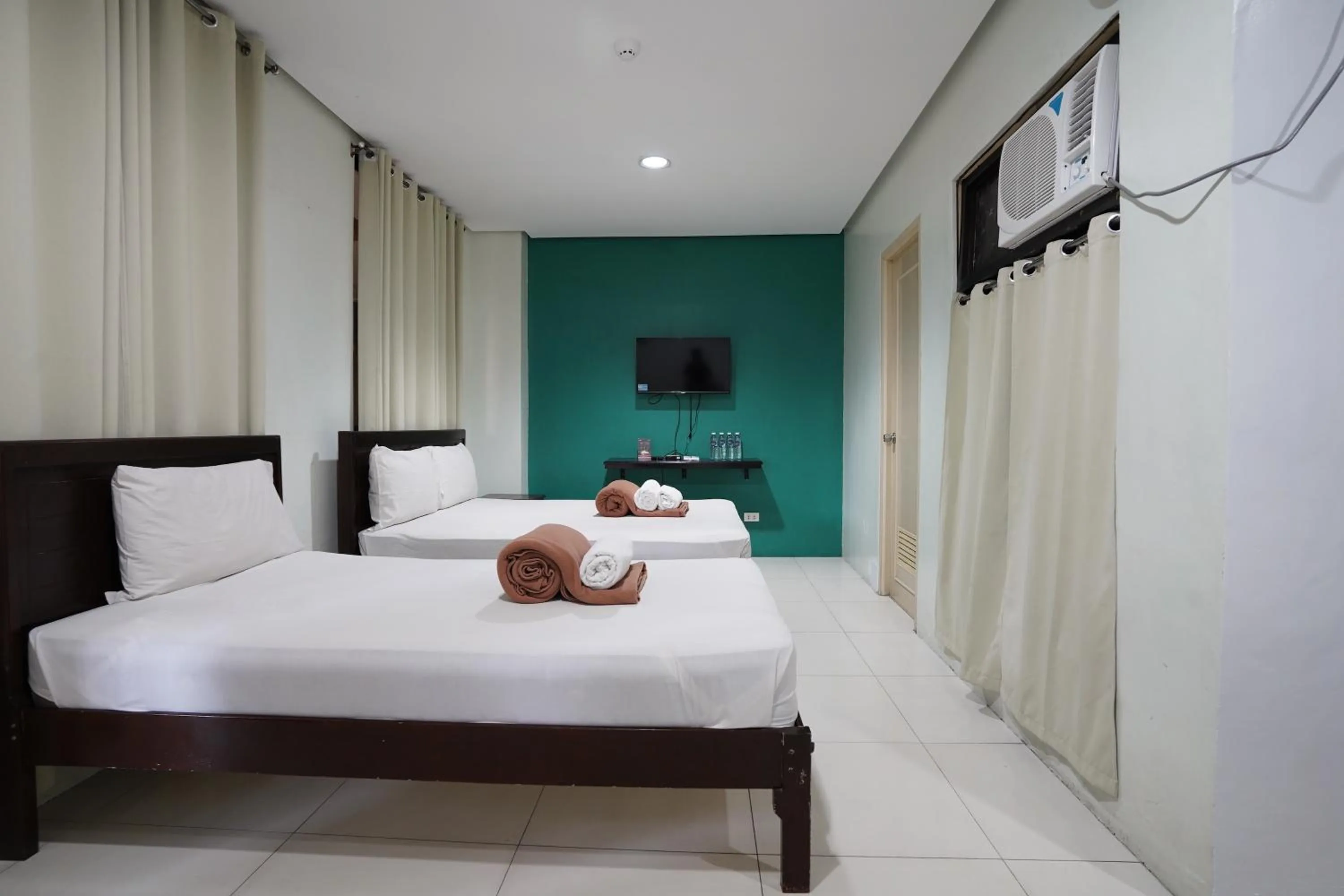 TV and multimedia, Bed in Arzo Hotel Grand Lodge