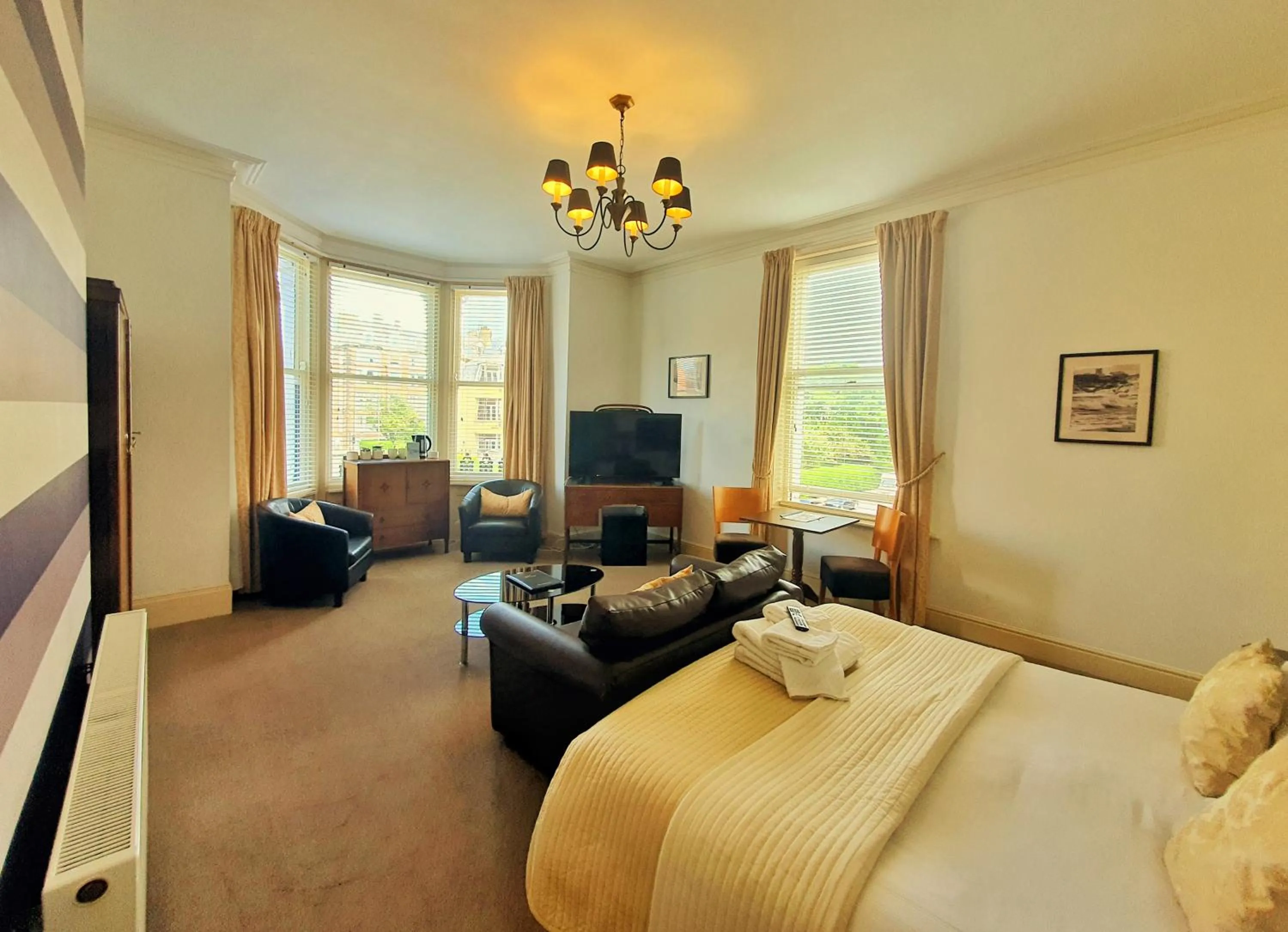 Photo of the whole room in Rowntree Lodge