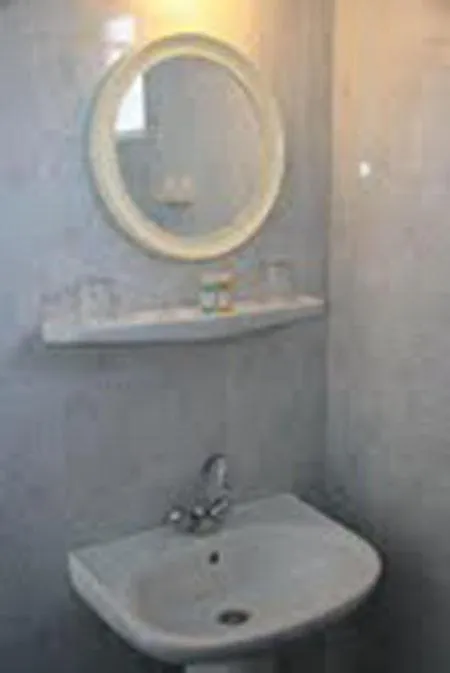 Bathroom in Daniel Hotel