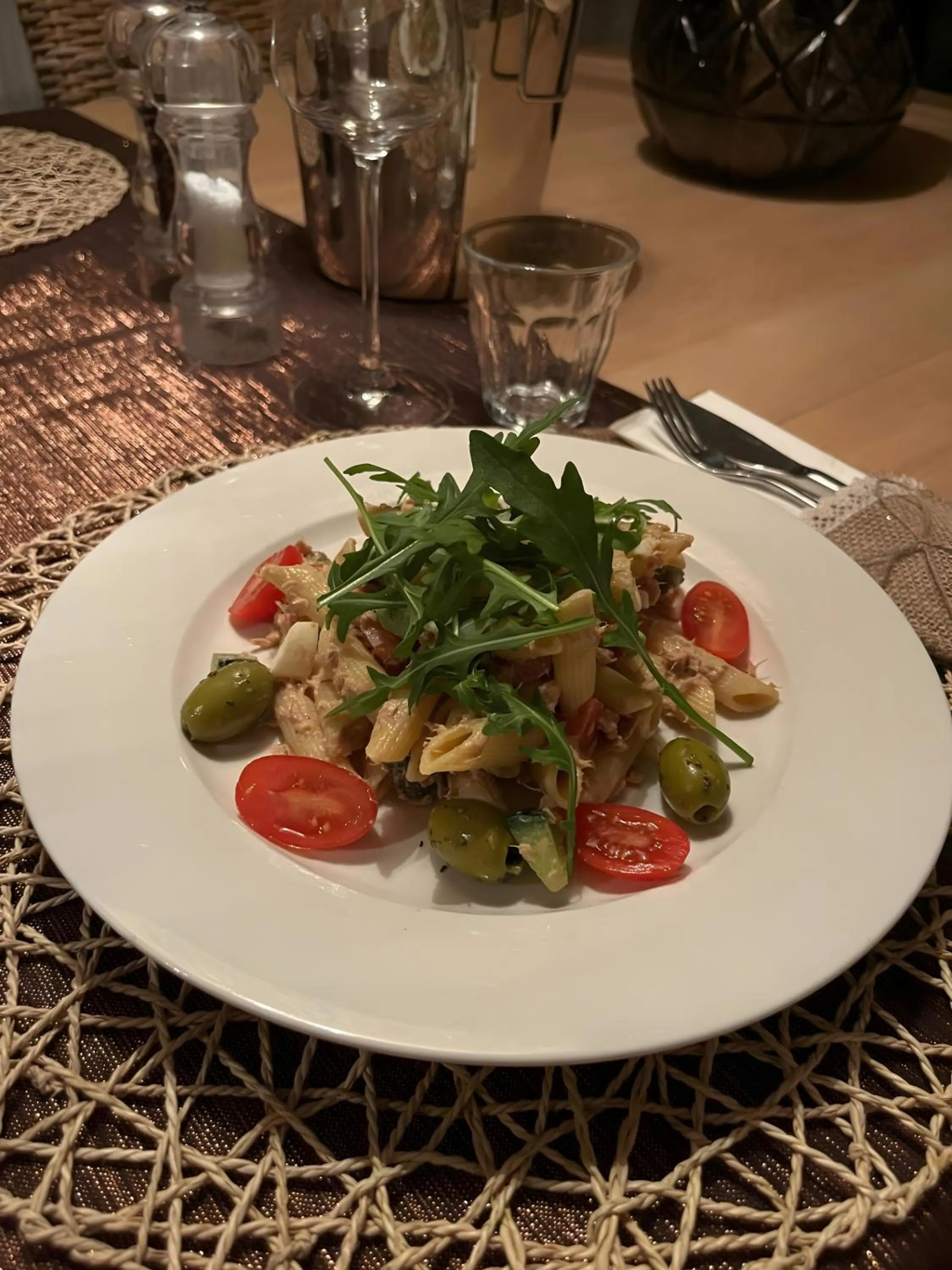 Dining area in La Maison du Chevalier - Chambres et tables d'hôtes - adults only