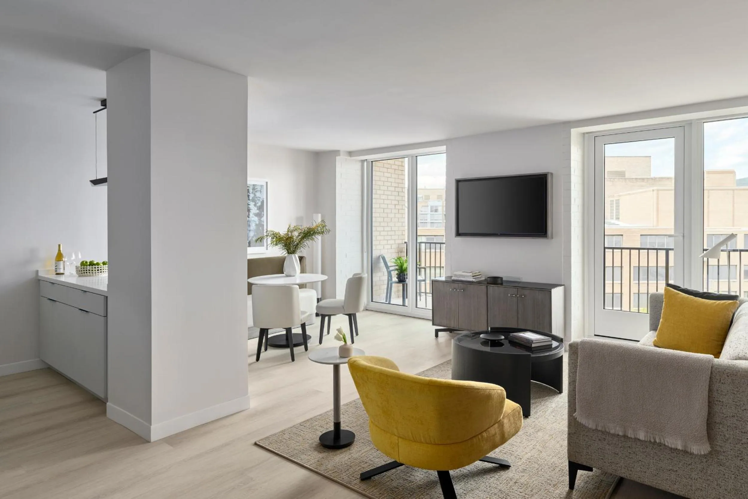 Kitchen or kitchenette in Hotel AKA Washington Circle