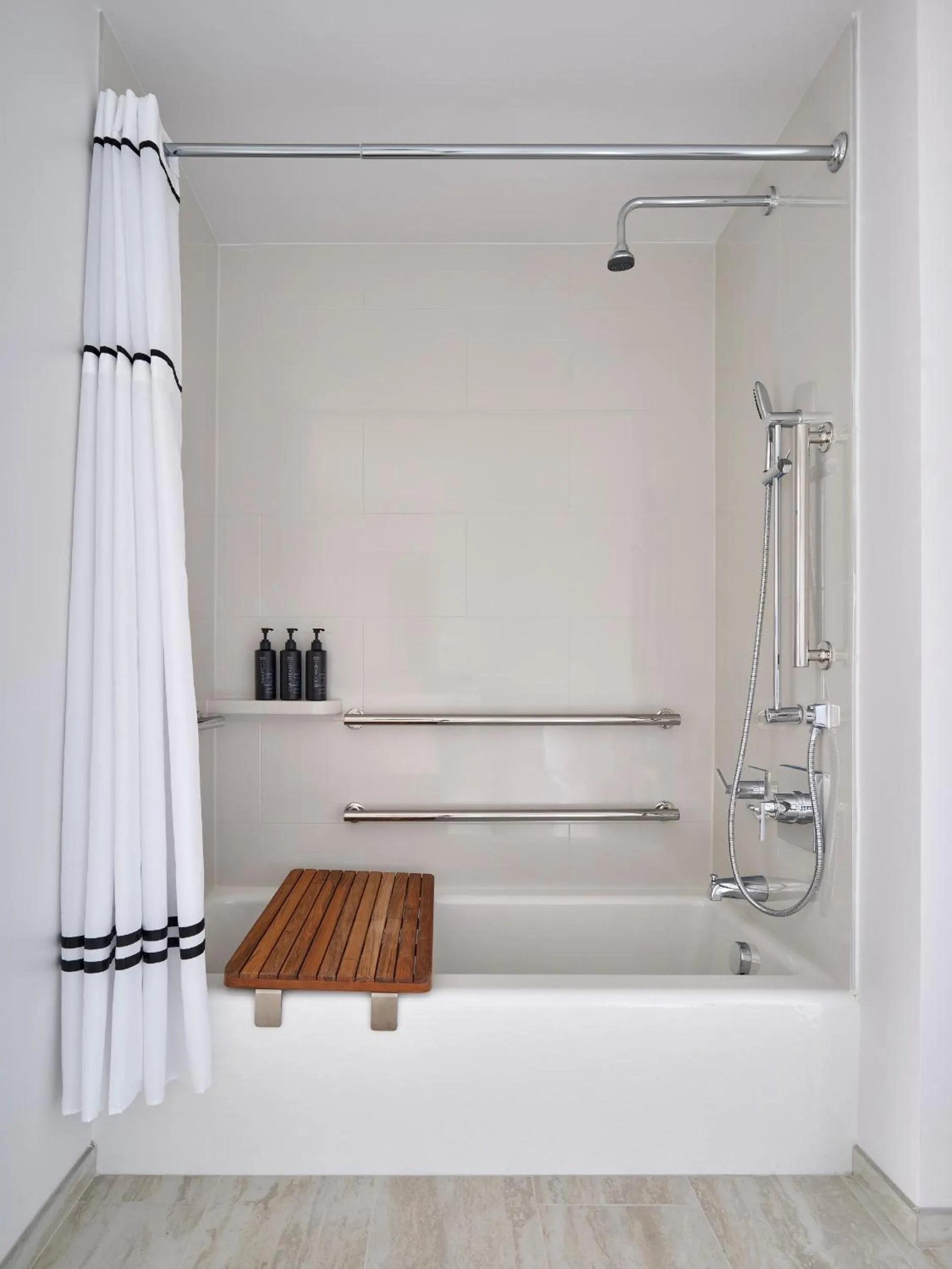 Bath in Hotel AKA Washington Circle