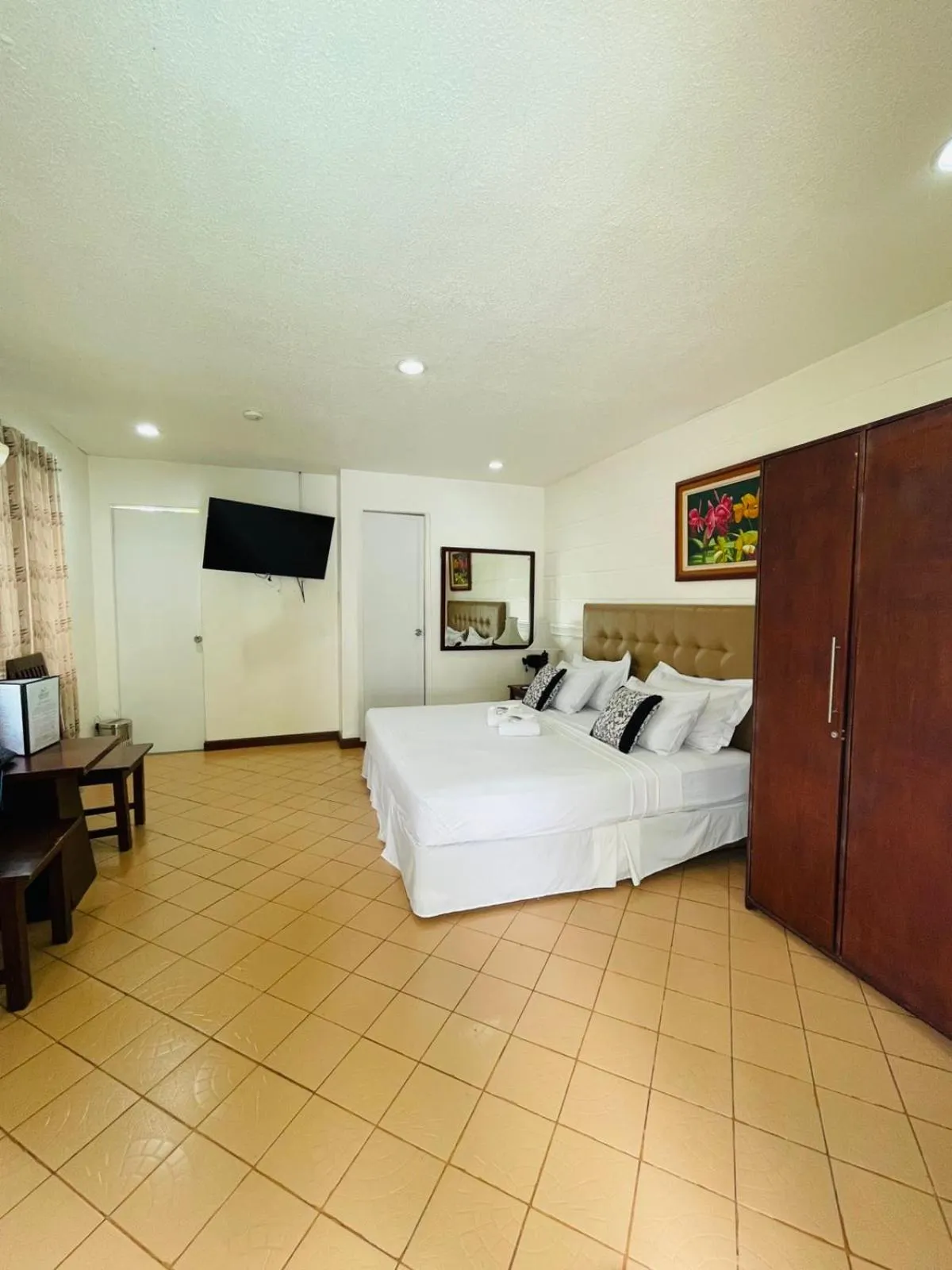 Bed in Loreland Farm Resort