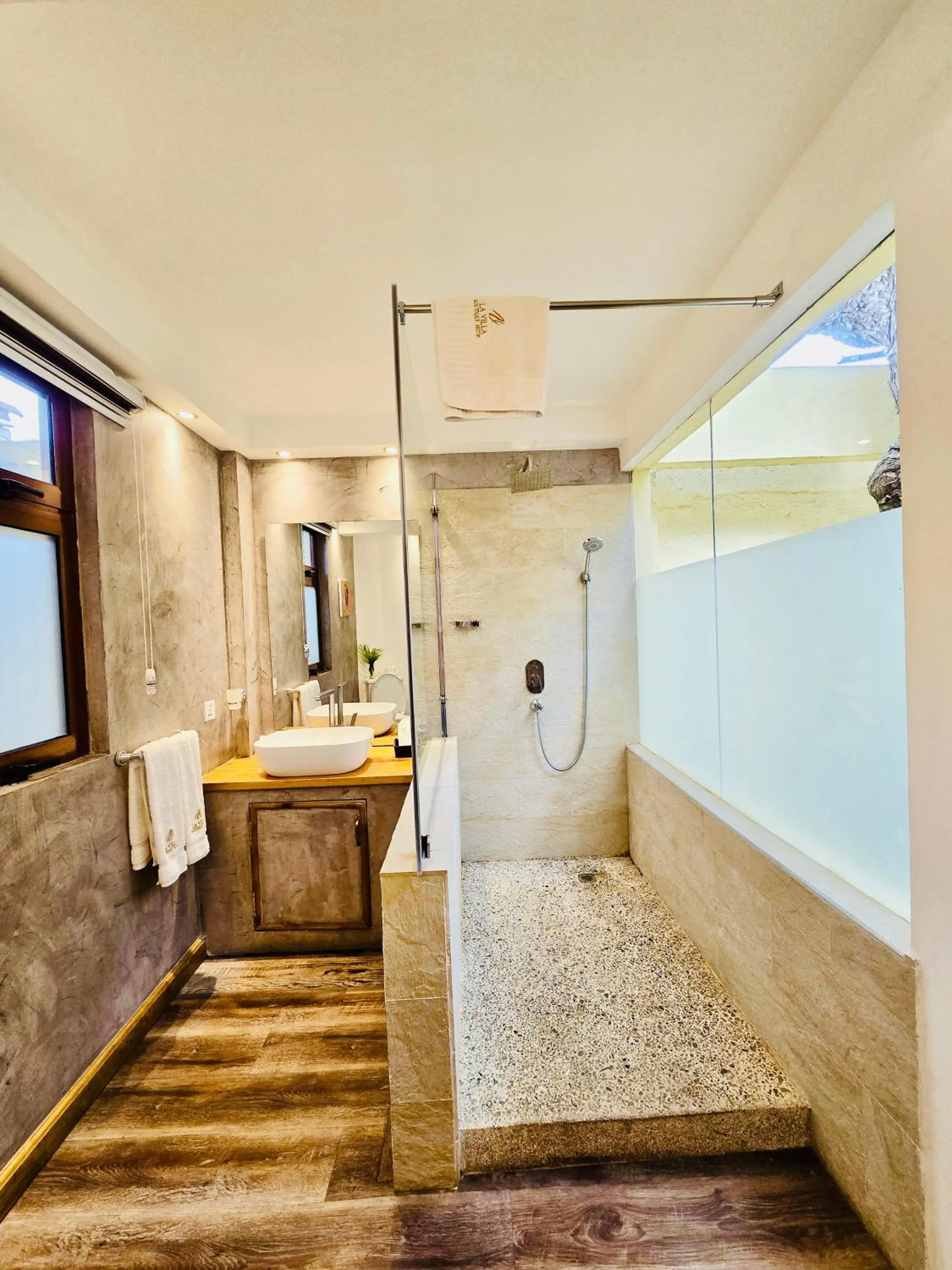 Bathroom in La Villa Boutique Hotel