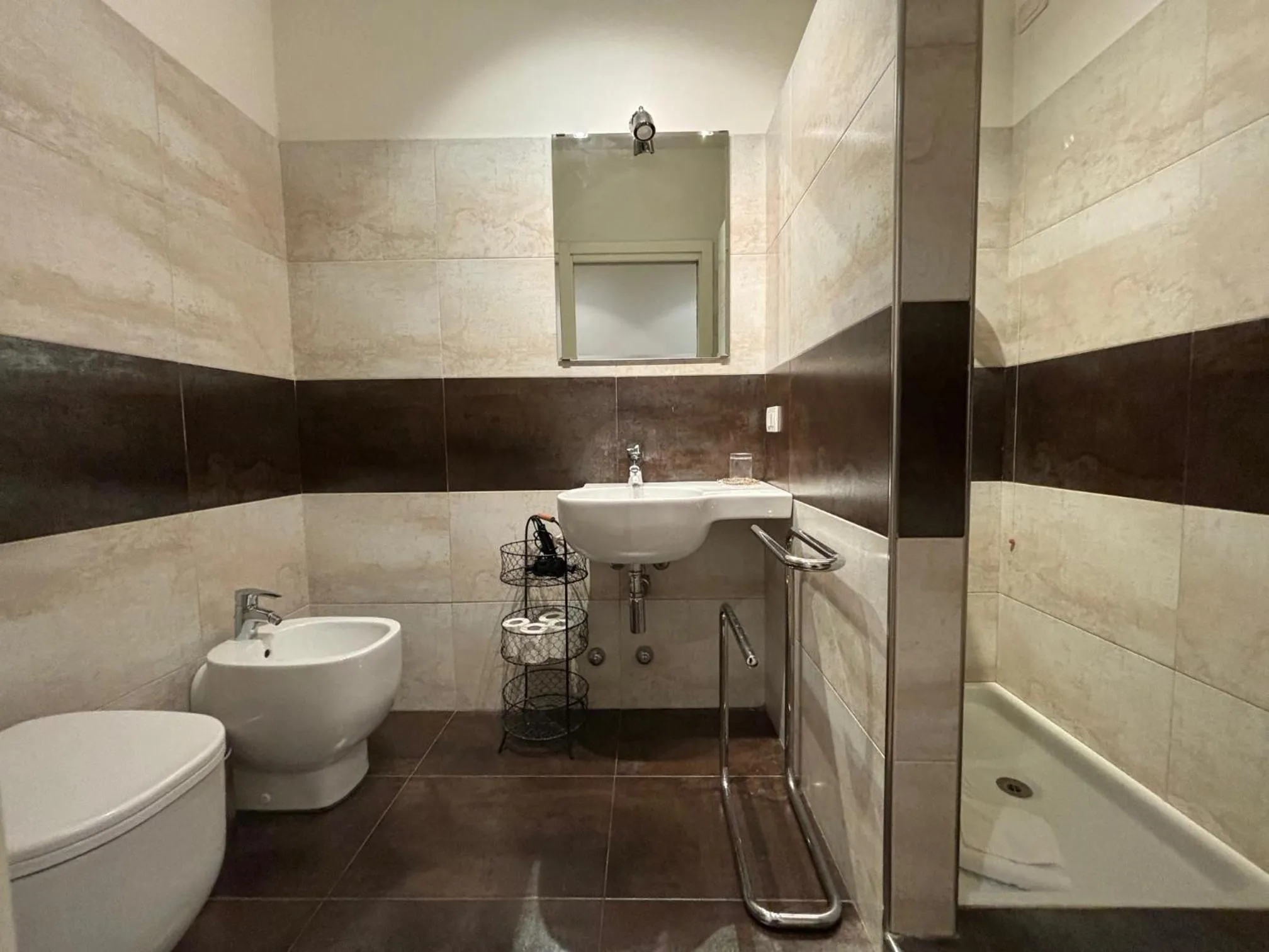 Shower in AD Verona flat