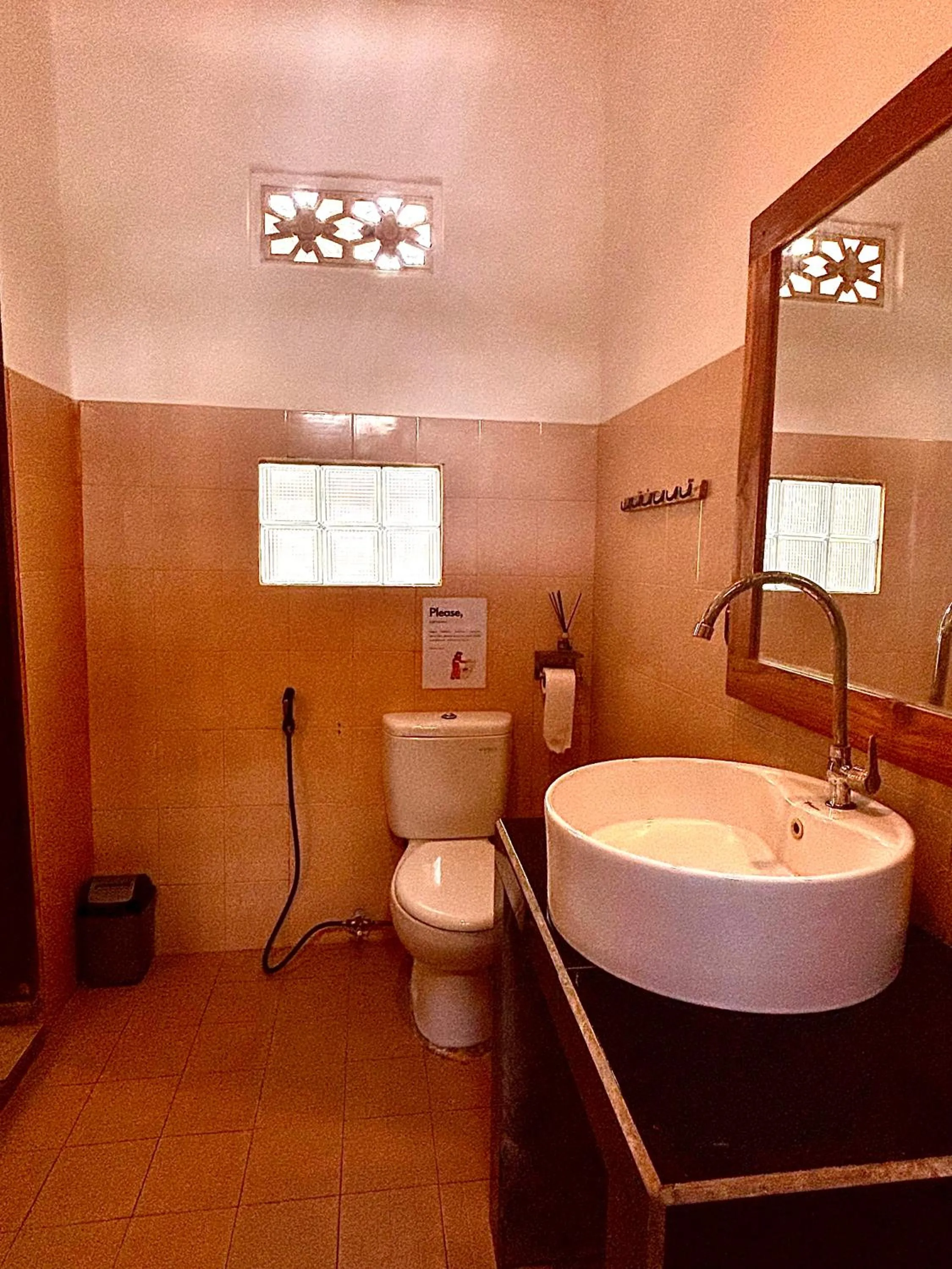 Bathroom in Alibaba Bungalows