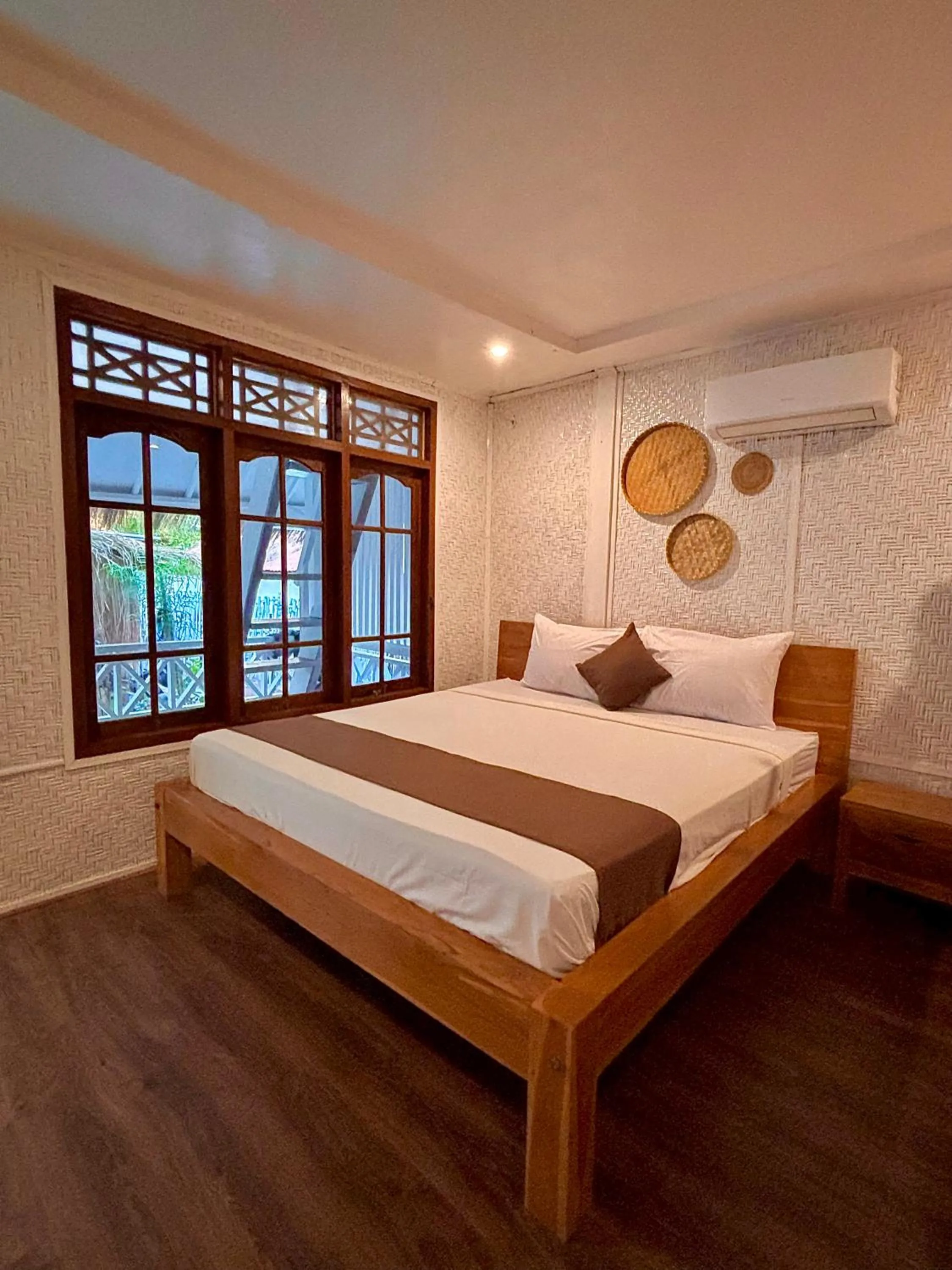 Bedroom, Bed in Alibaba Bungalows