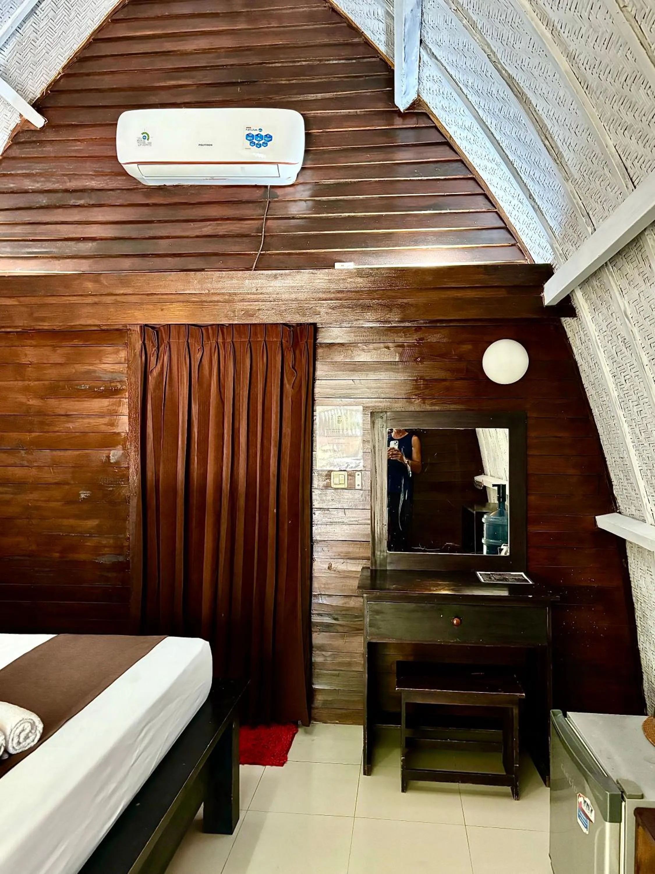 Bedroom, Bed in Alibaba Bungalows