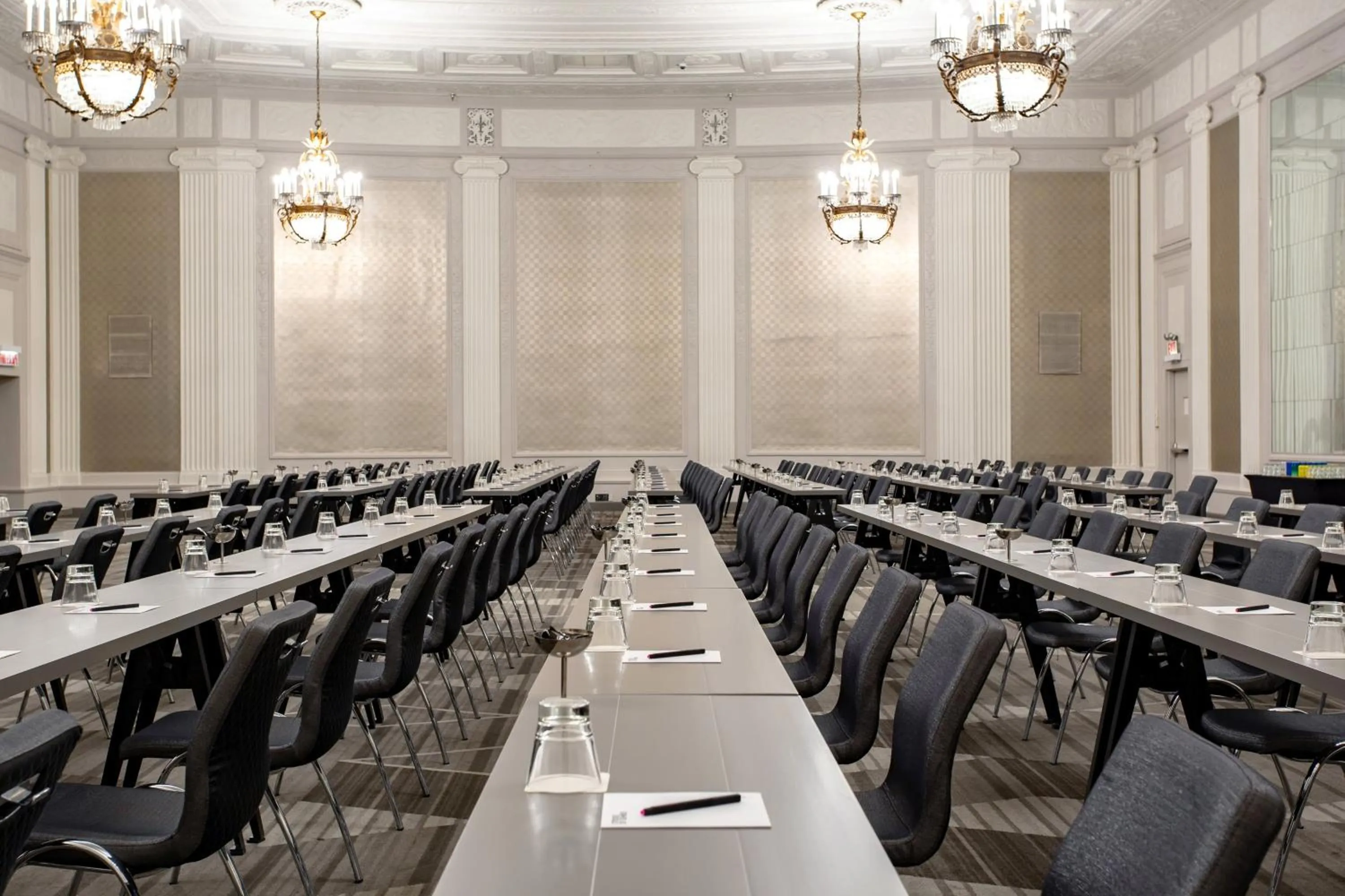 Meeting/conference room in THE MIDLAND HOTEL, Chicago, a Tribute Portfolio Hotel