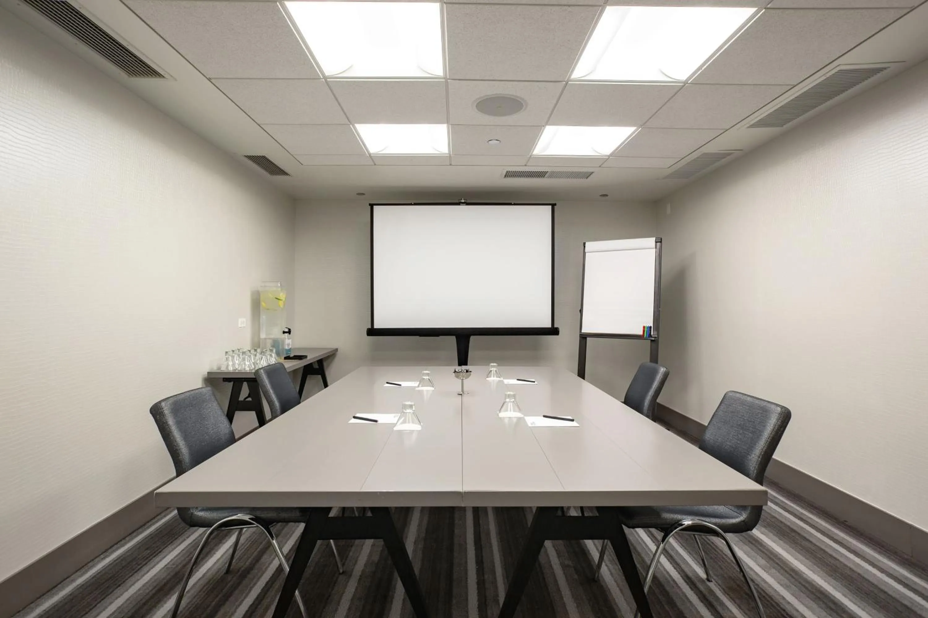 Meeting/conference room in THE MIDLAND HOTEL, Chicago, a Tribute Portfolio Hotel