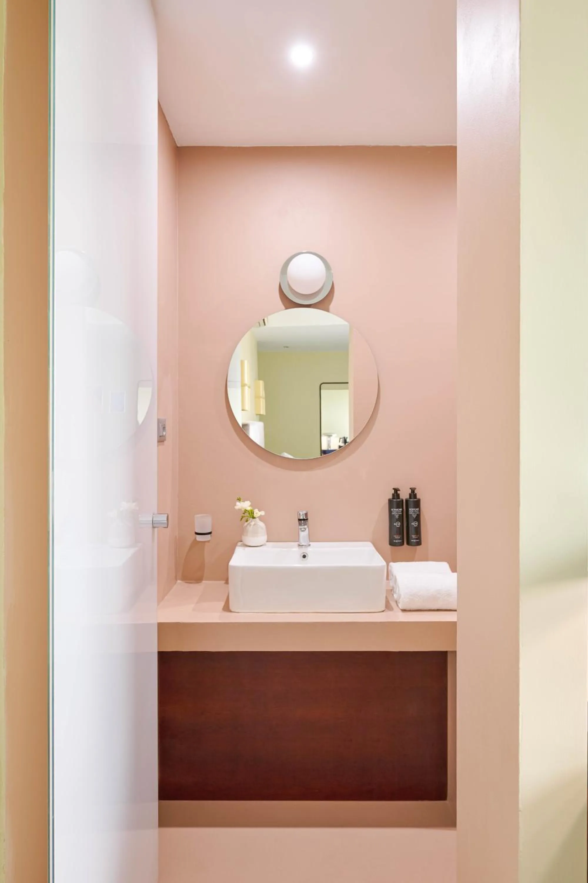 Toilet in Moderno Hotel Roma