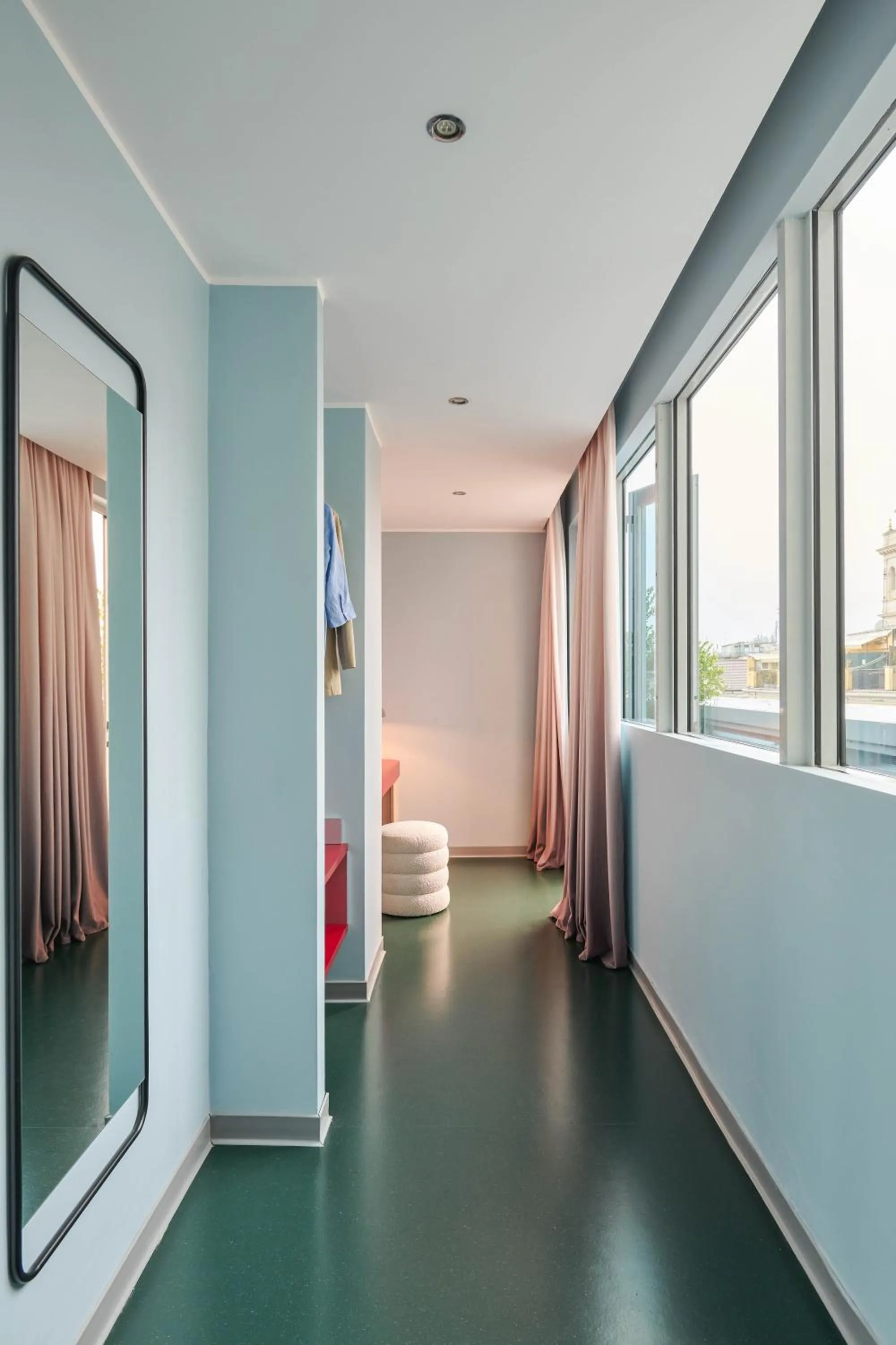 Decorative detail, Bed in Moderno Hotel Roma