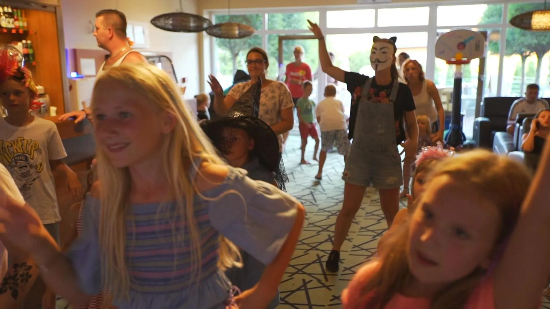 children in Srebrne Tarasy