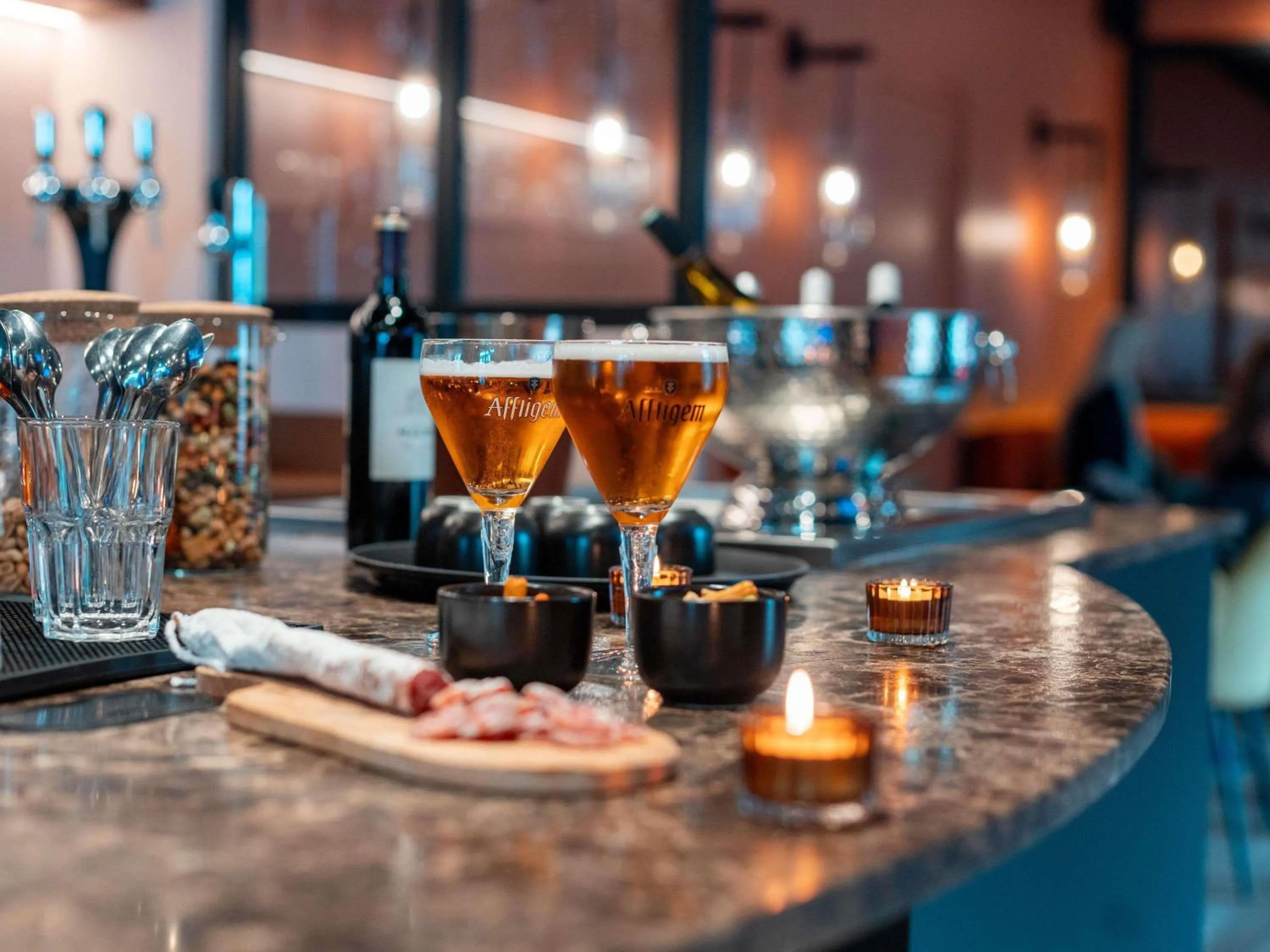 Lounge or bar in ibis Styles Boulogne sur Mer Centre Cathédrale