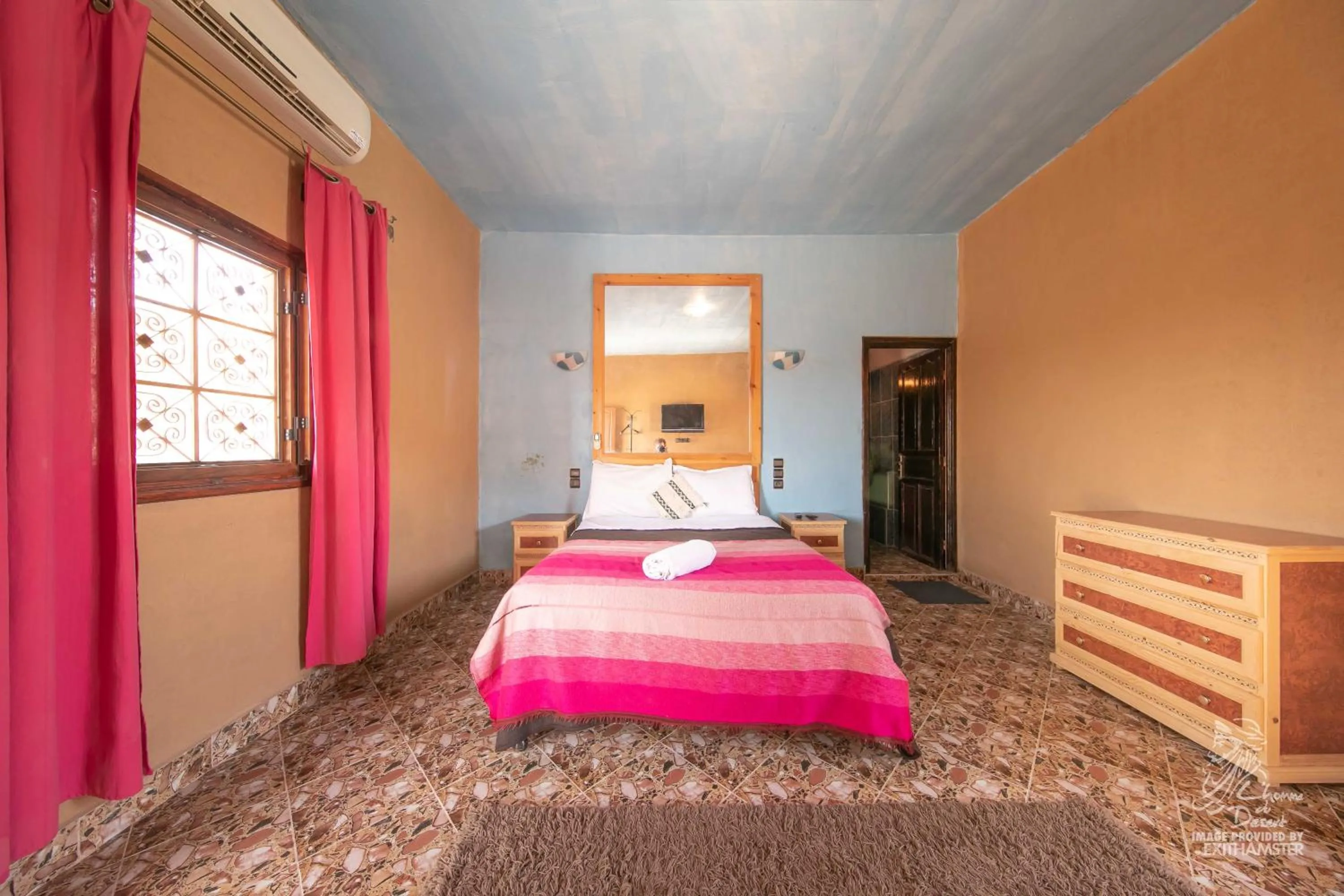 Bed in L'homme Du Désert A Merzouga