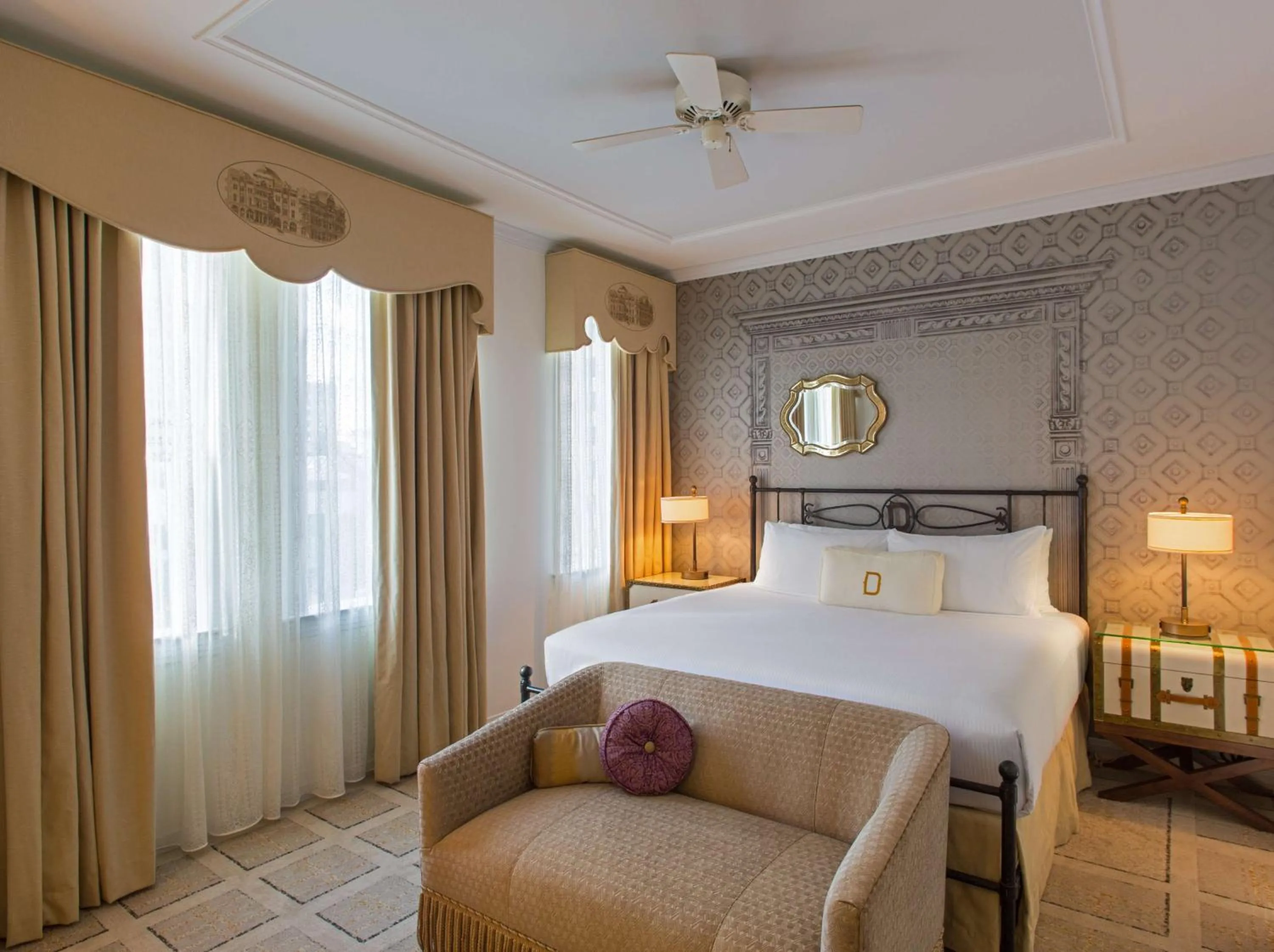 Bedroom, Bed in The Driskill