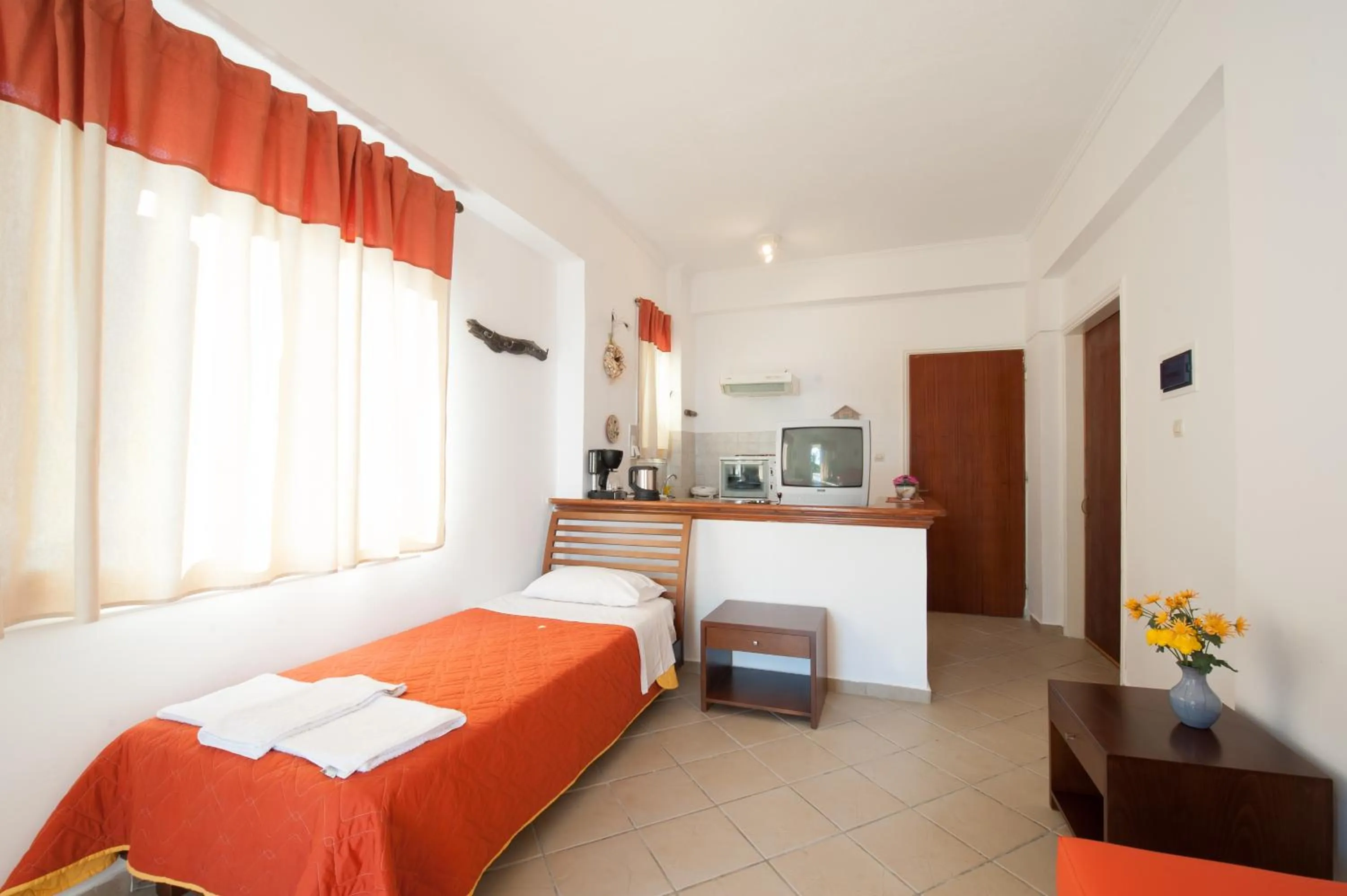Day, Bed in Zarkadis Beach Apartments