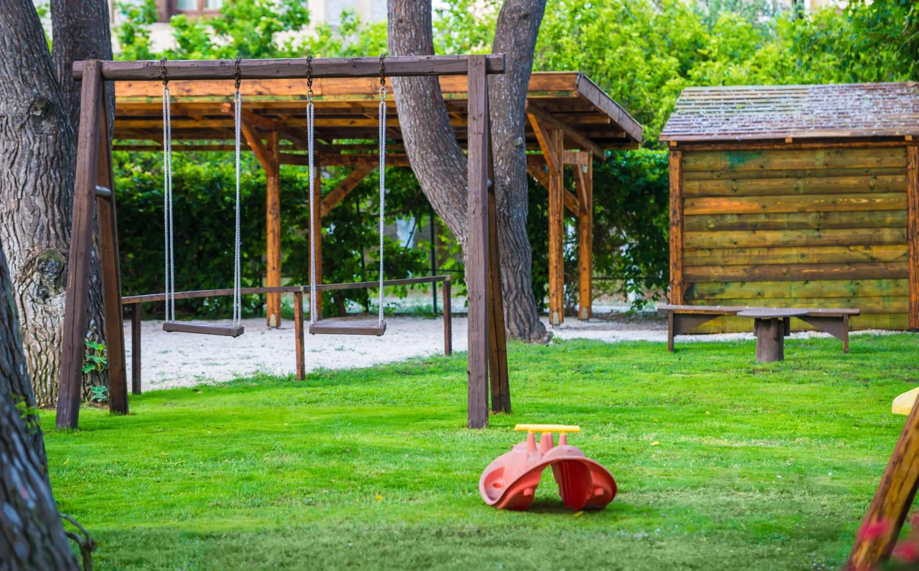 Day in Zarkadis Beach Apartments