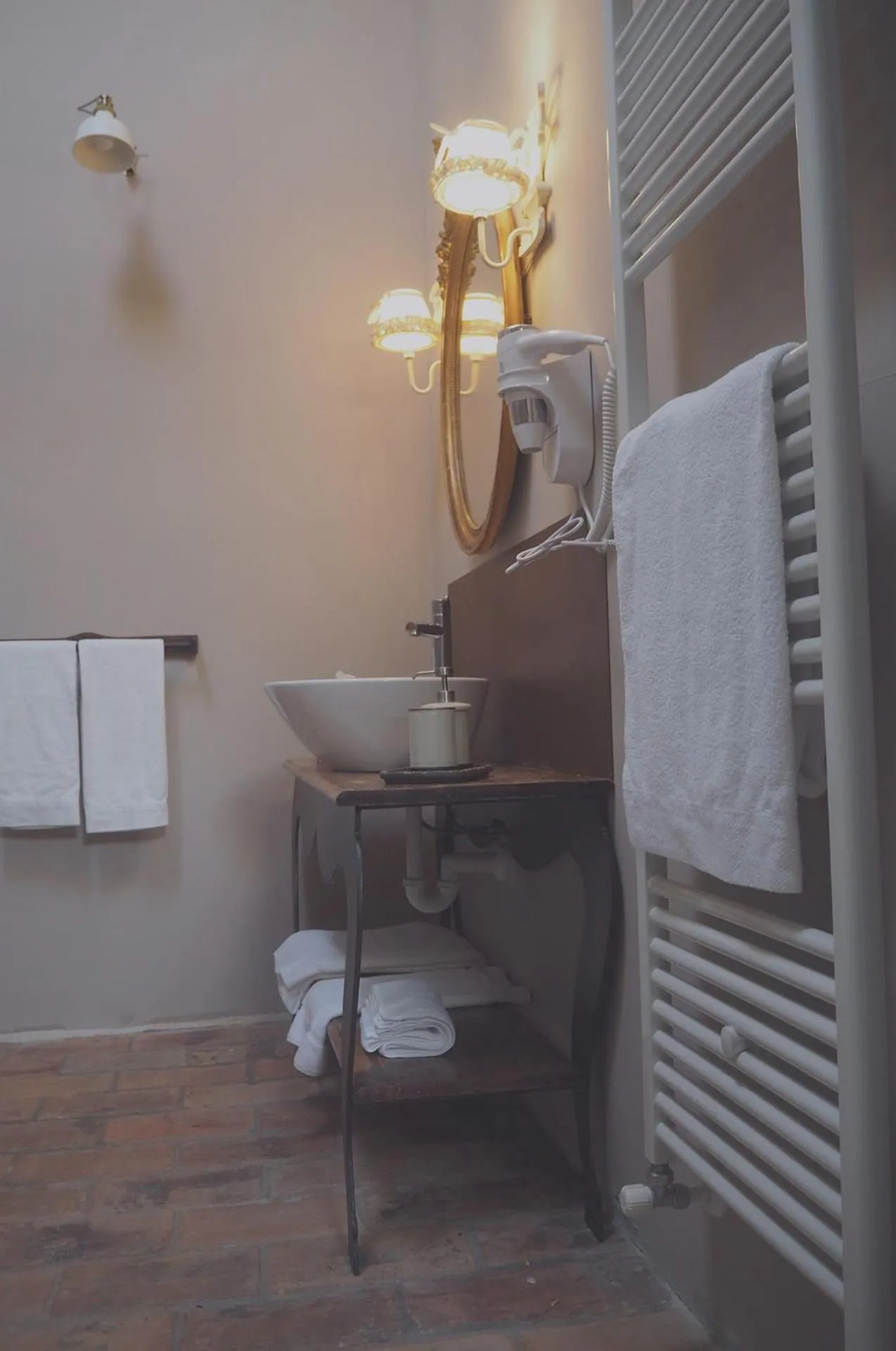 Bathroom in B&B Antique Maison