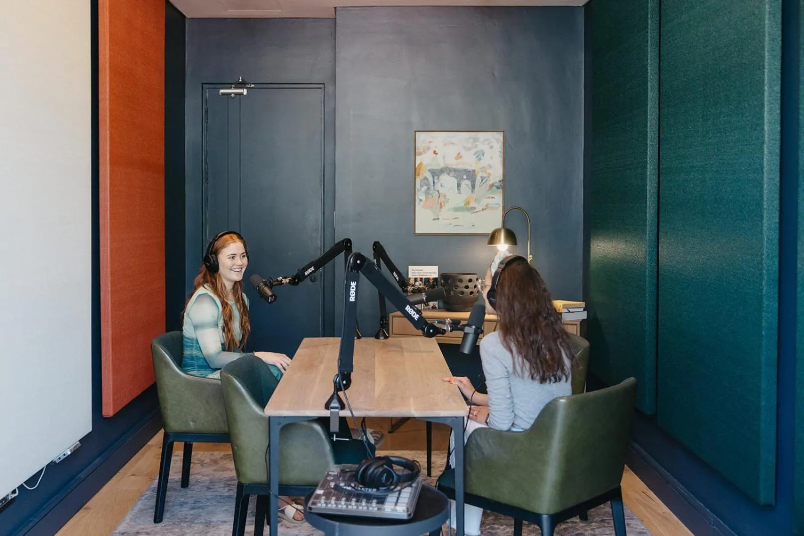 TV and multimedia in Latitude Aparthotel by Totalstay