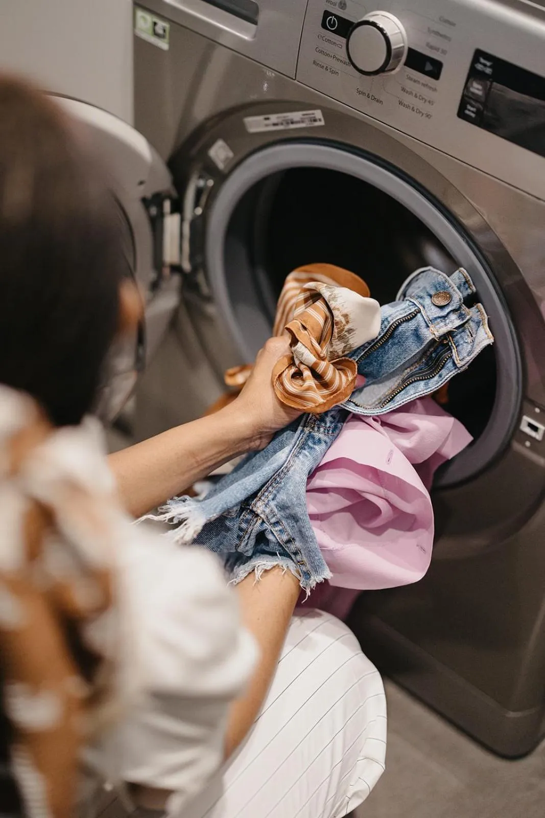 washing machine in Latitude Aparthotel by Totalstay