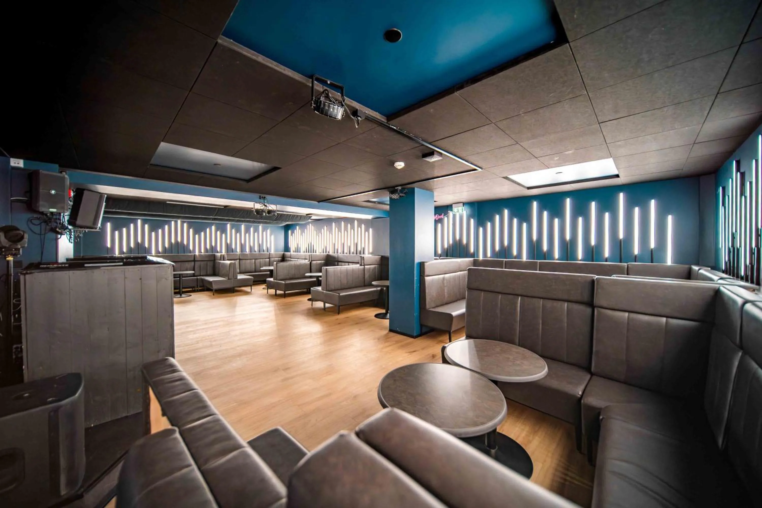 Nightclub / DJ in Canyon Hotell