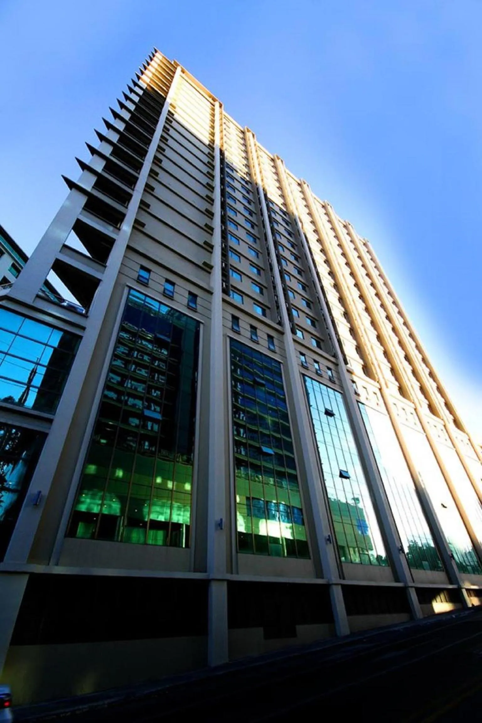 Facade/entrance in Mandarin Plaza Hotel