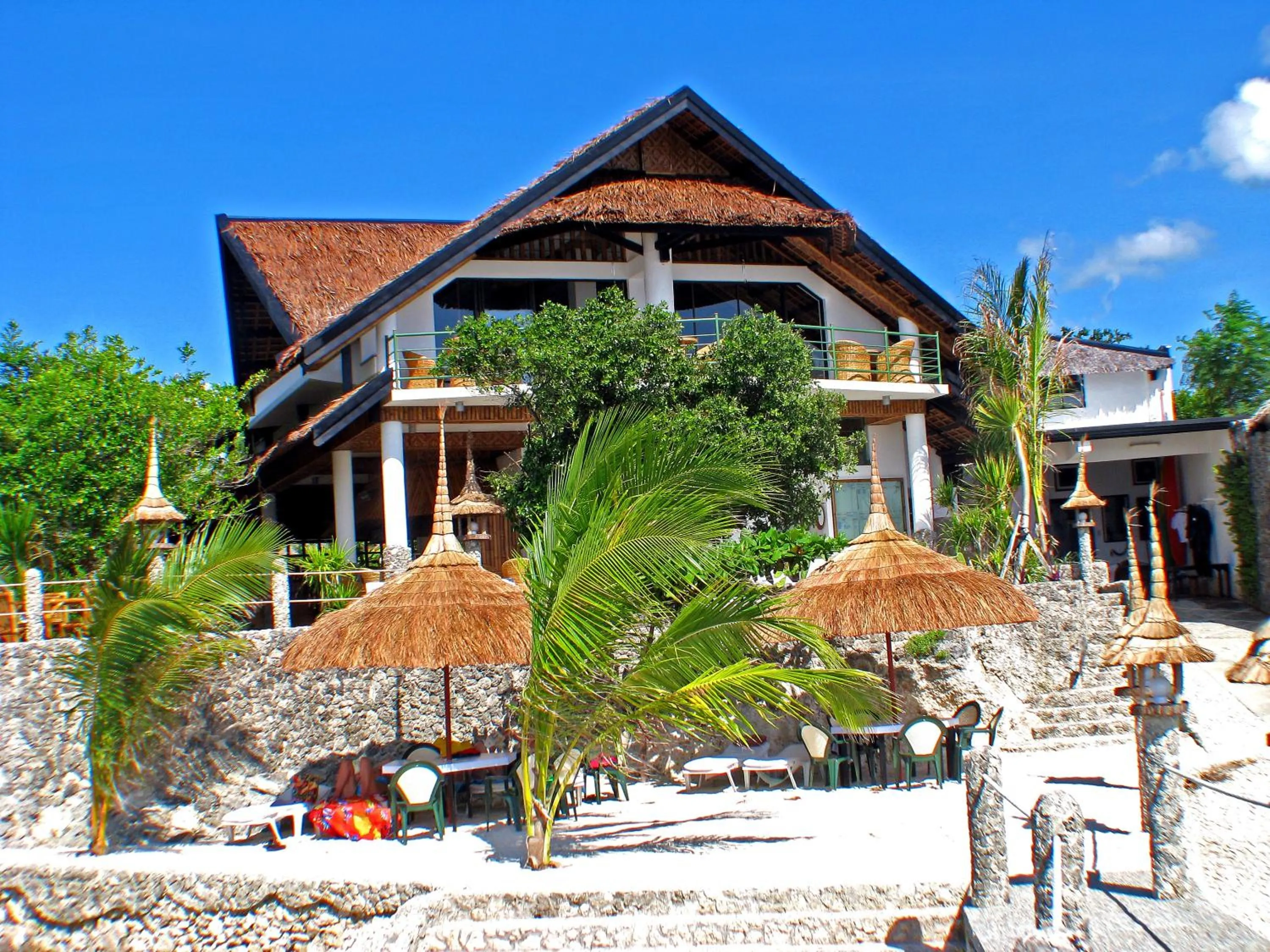 Facade/entrance in Dolphin House Resort Moalboal