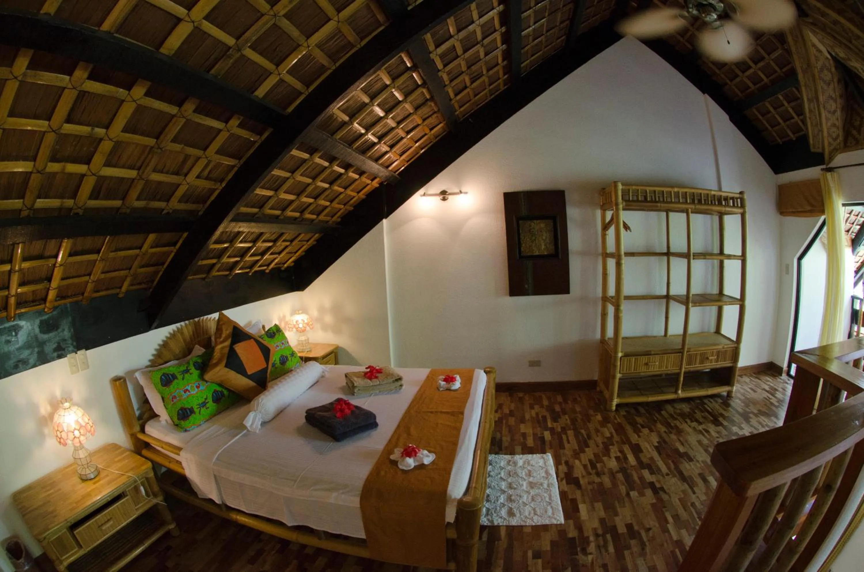 Bed in Dolphin House Resort Moalboal