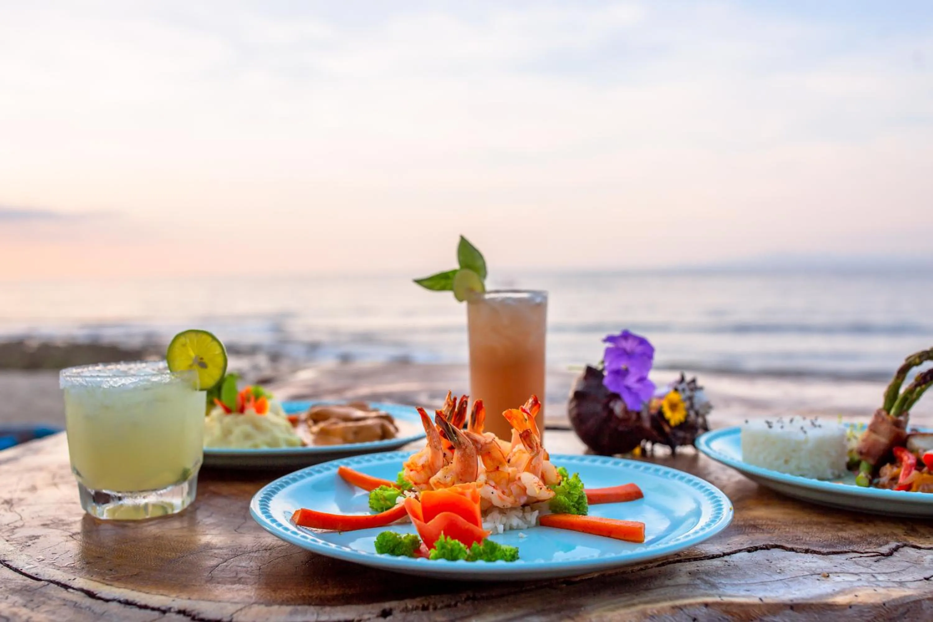 Dinner in Amaca Beach Retreat - Puerto Vallarta South Shore