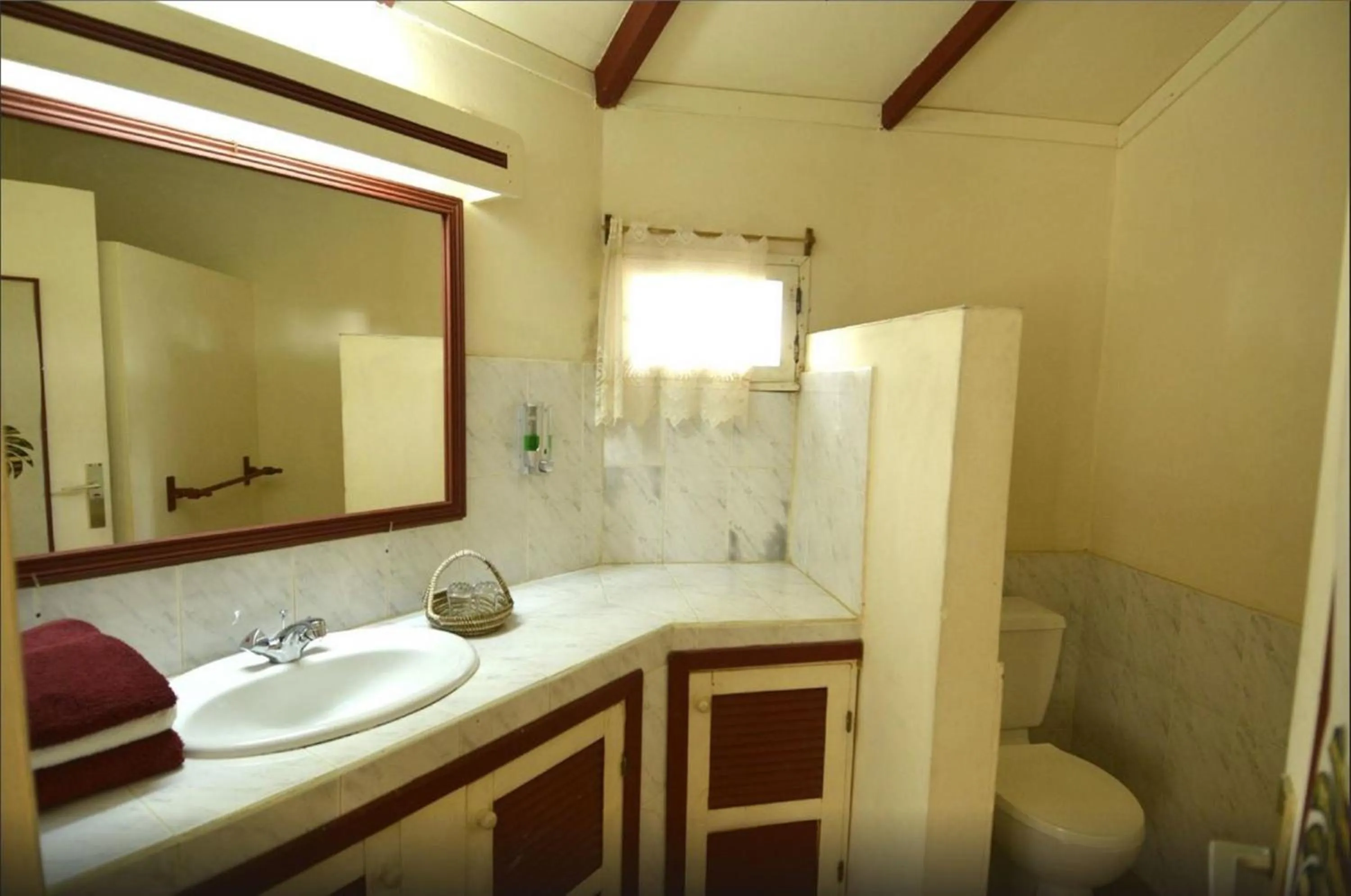 Bathroom in Diamarek Hotel Sur La Plage