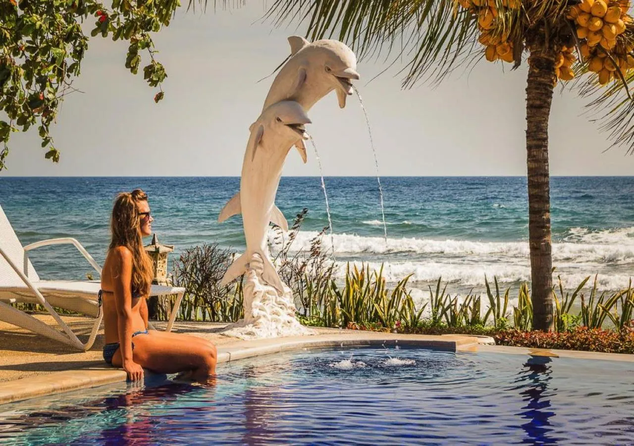 Beach in Bondalem Beach Club