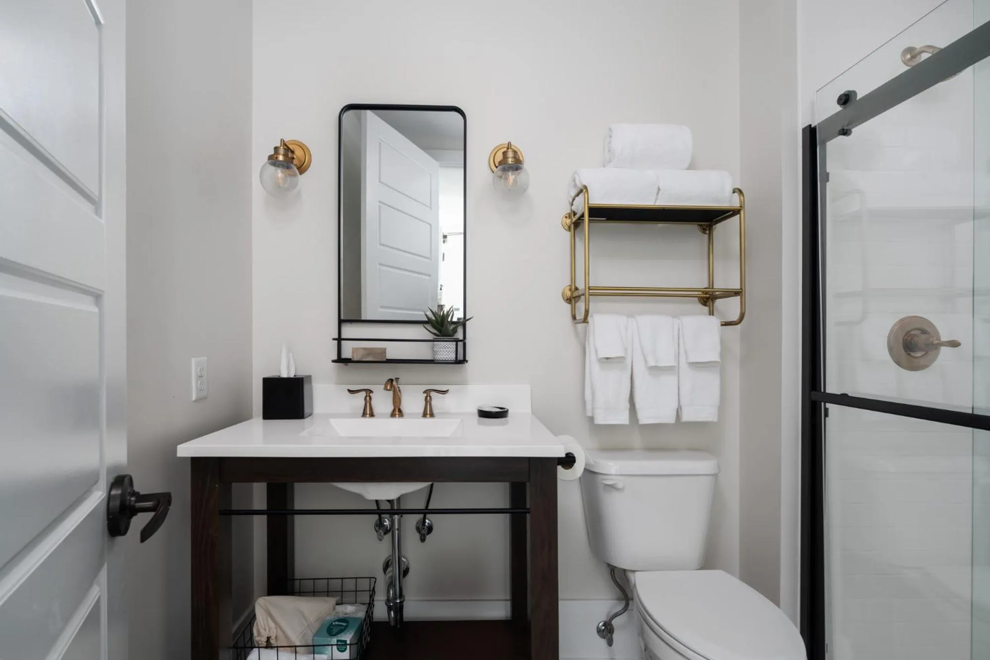 Bathroom in Hancock House