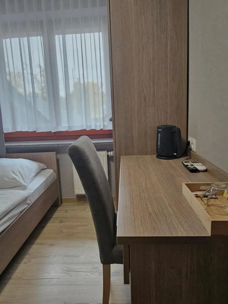 Restauracja i Noclegi Pod Kasztanami