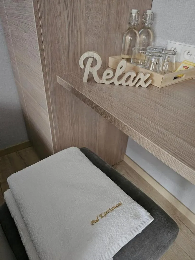 Restauracja i Noclegi Pod Kasztanami