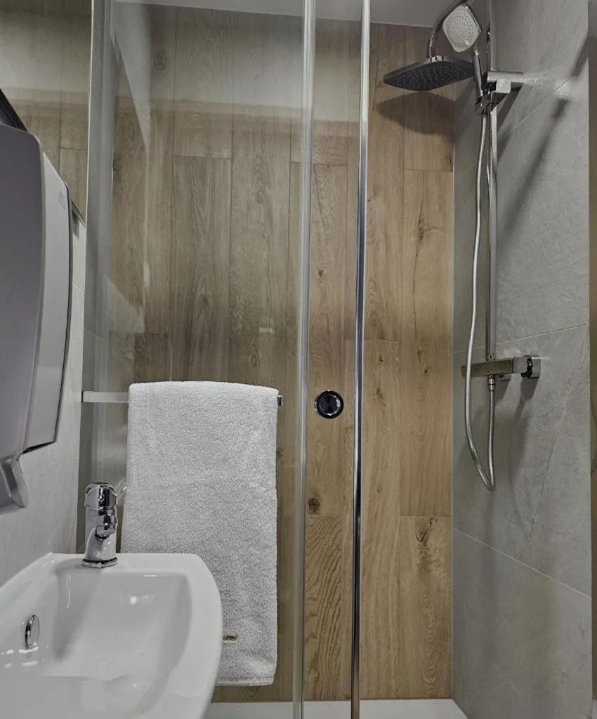 Restauracja i Noclegi Pod Kasztanami