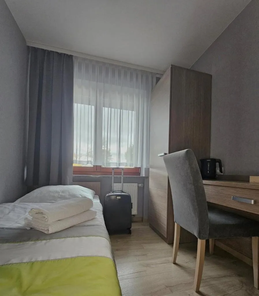 Restauracja i Noclegi Pod Kasztanami