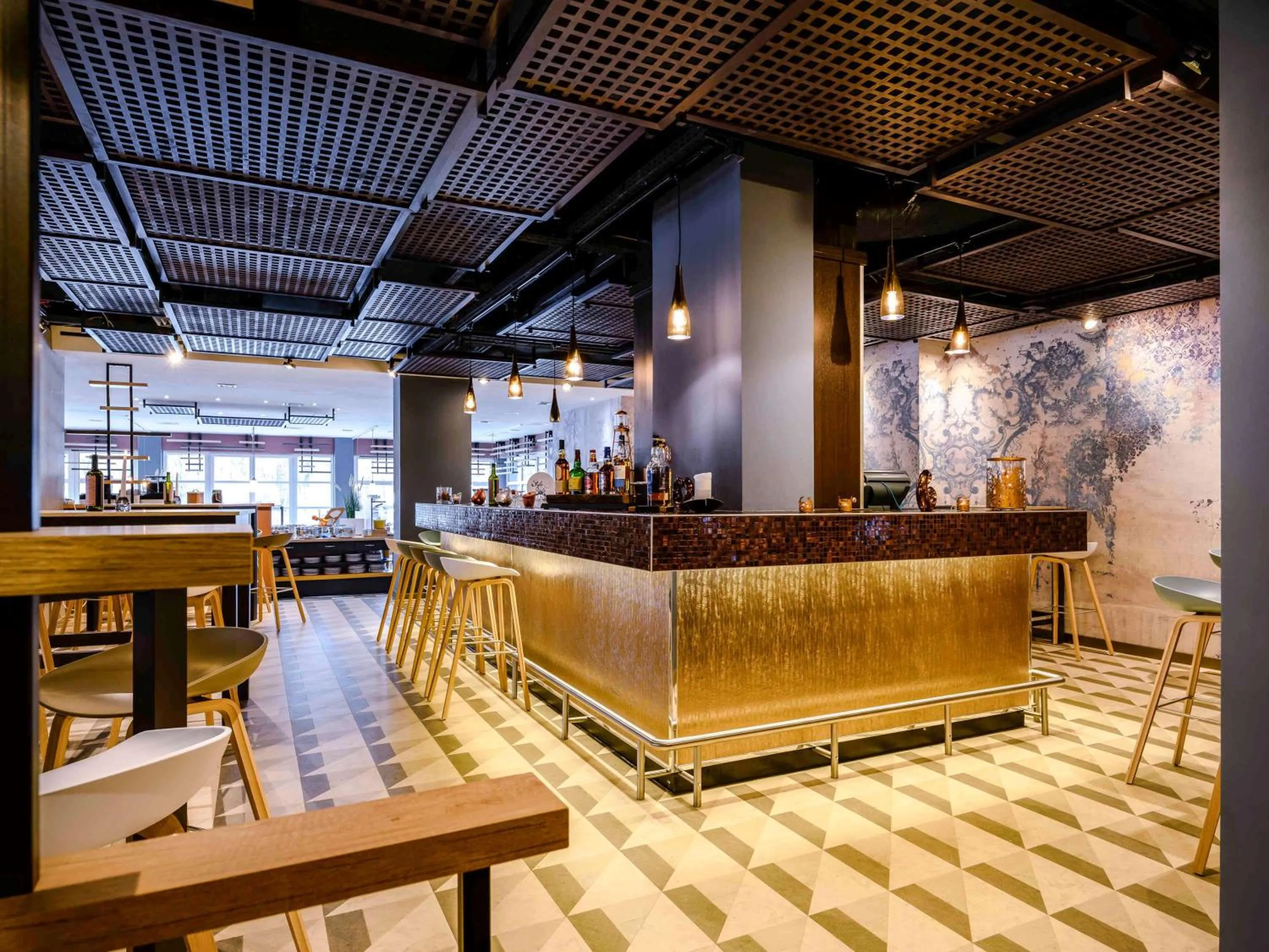 Lounge or bar in Ibis Styles Regensburg