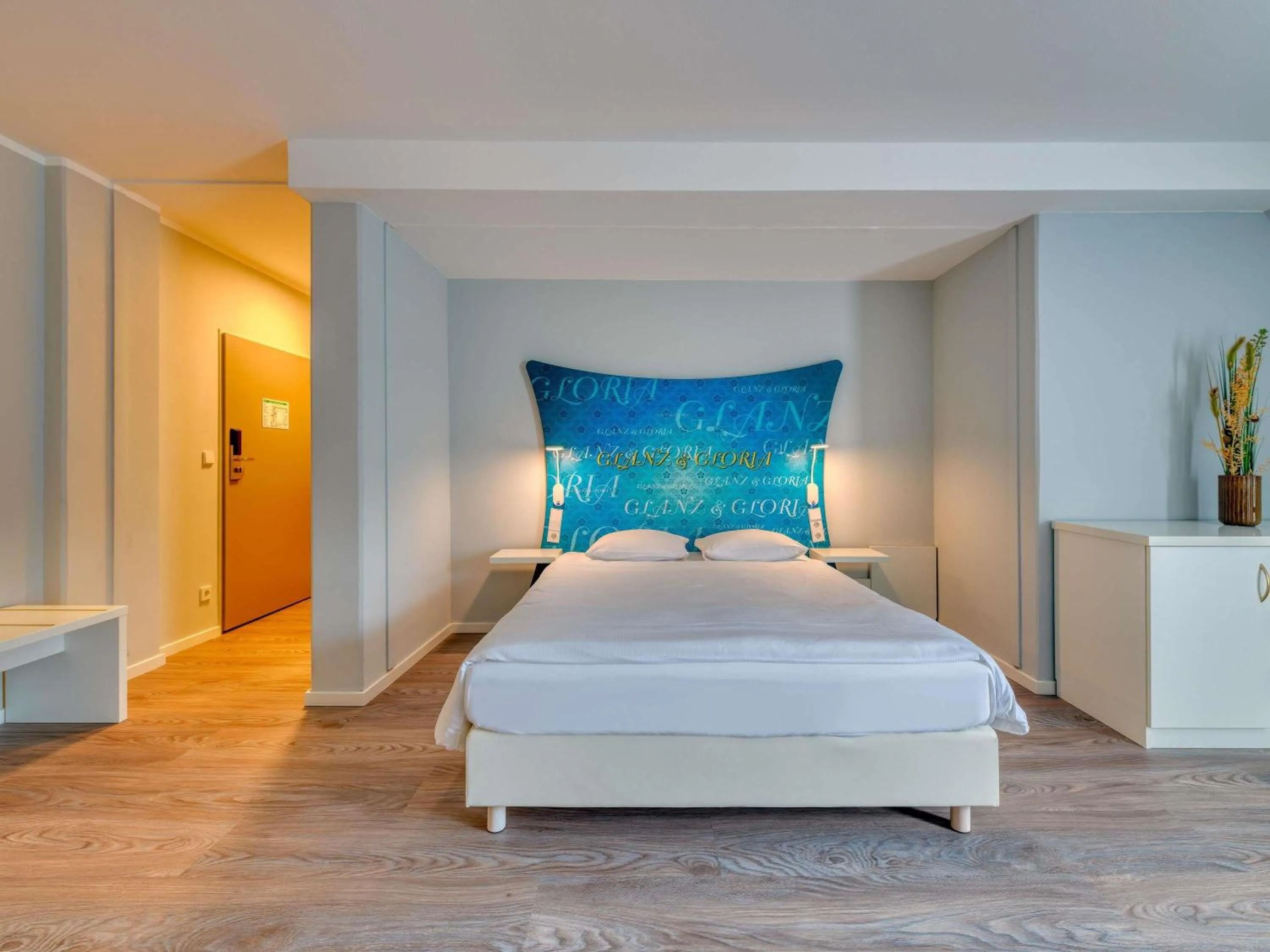 Bedroom, Bed in Ibis Styles Regensburg