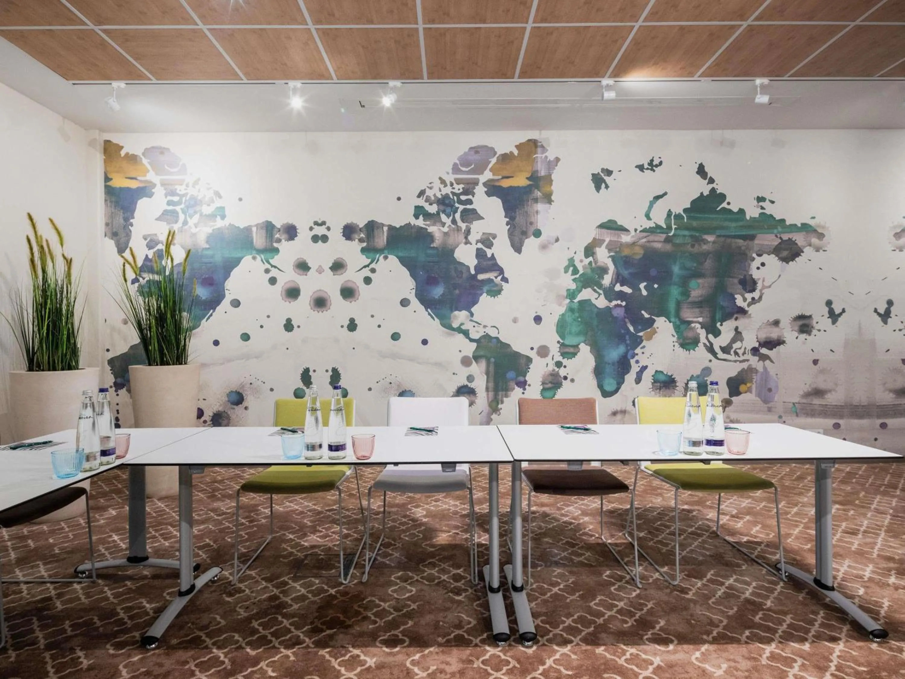 Meeting/conference room in Ibis Styles Regensburg
